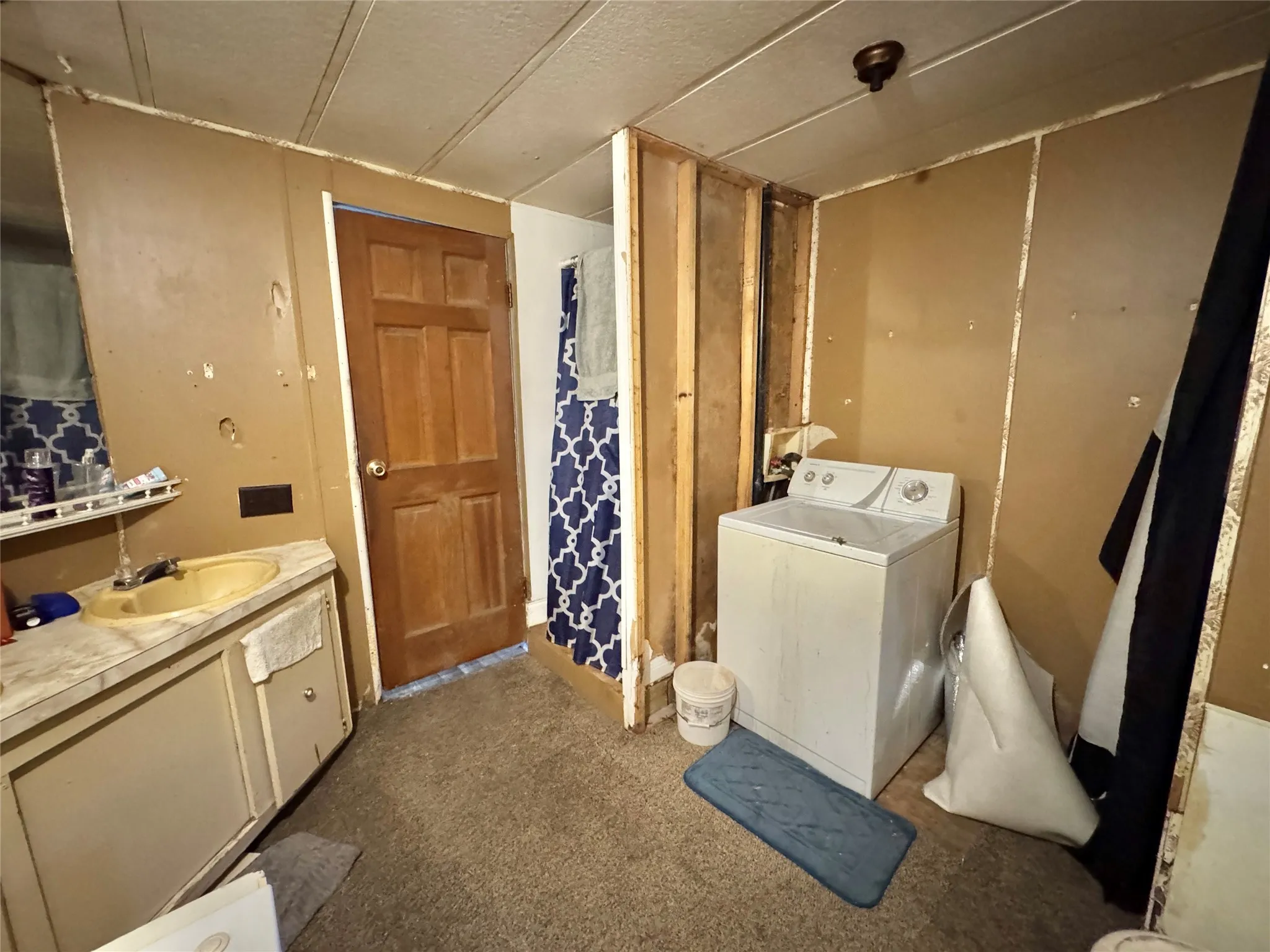 Mobile Home For Sale in Cooke County , 168 County Road 193, Gainesville, Texas 76240, 2 Bedroom, 2 Bathroom, Garage spaces, 1,064 Sqft, built in 1984, mls#21352890, Real Estate Agent in Gainesville, Homes For Sale in Cooke county, Homes For Sale in Gainesville, Realtor in Gainesville Texas, Real Estate Brokerage Independent Realty Texas, Luminita Cordes Realtor