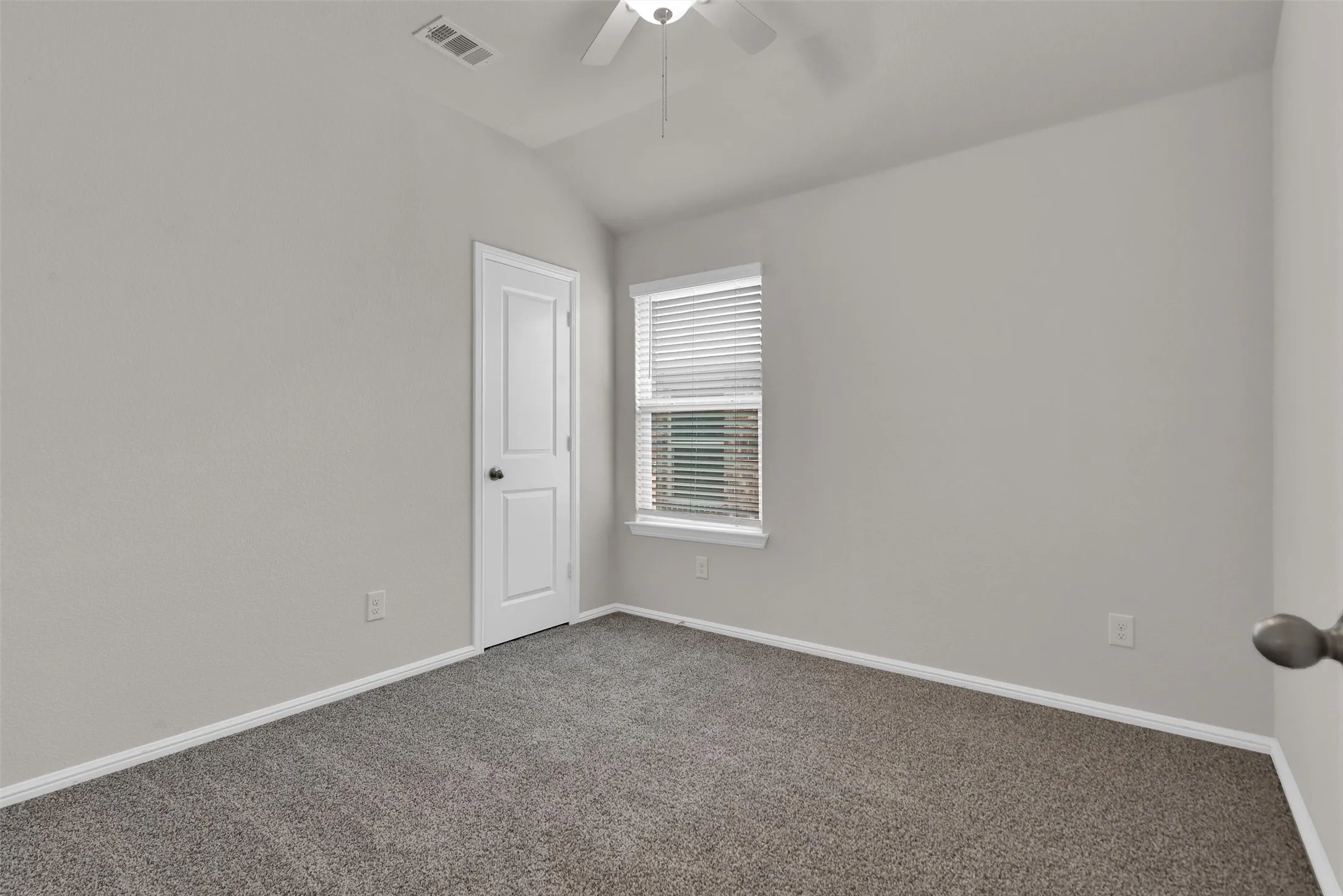 Single Family Residence For Sale in Tarrant County , 2125 Chesnee Road, Fort Worth, Texas 76108, 4 Bedroom, 2 Bathroom, 2 Garage spaces, 1,788 Sqft, built in 2021, mls#21352800, Real Estate Agent in Fort Worth, Homes For Sale in Tarrant county, Homes For Sale in Fort Worth, Realtor in Fort Worth Texas, Real Estate Brokerage Independent Realty Texas, Luminita Cordes Realtor