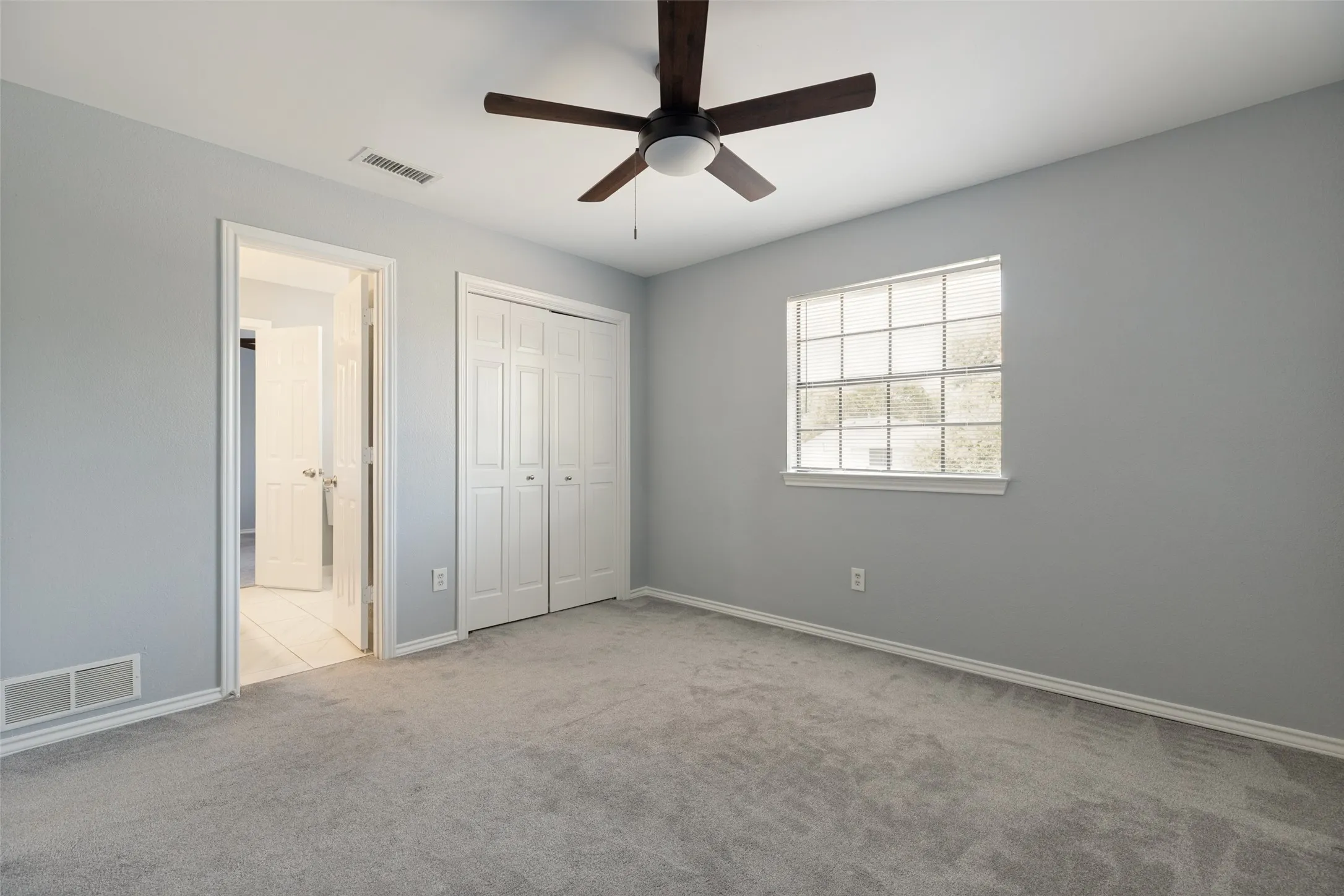 Single Family Residence For Sale in Collin County , 2801 Cobre Valle Lane, Plano, Texas 75023, 4 Bedroom, 3 Bathroom, 2 Garage spaces, 2,726 Sqft, built in 1981, mls#21263463, Real Estate Agent in Plano, Homes For Sale in Collin county, Homes For Sale in Plano, Realtor in Plano Texas, Real Estate Brokerage Independent Realty Texas, Luminita Cordes Realtor