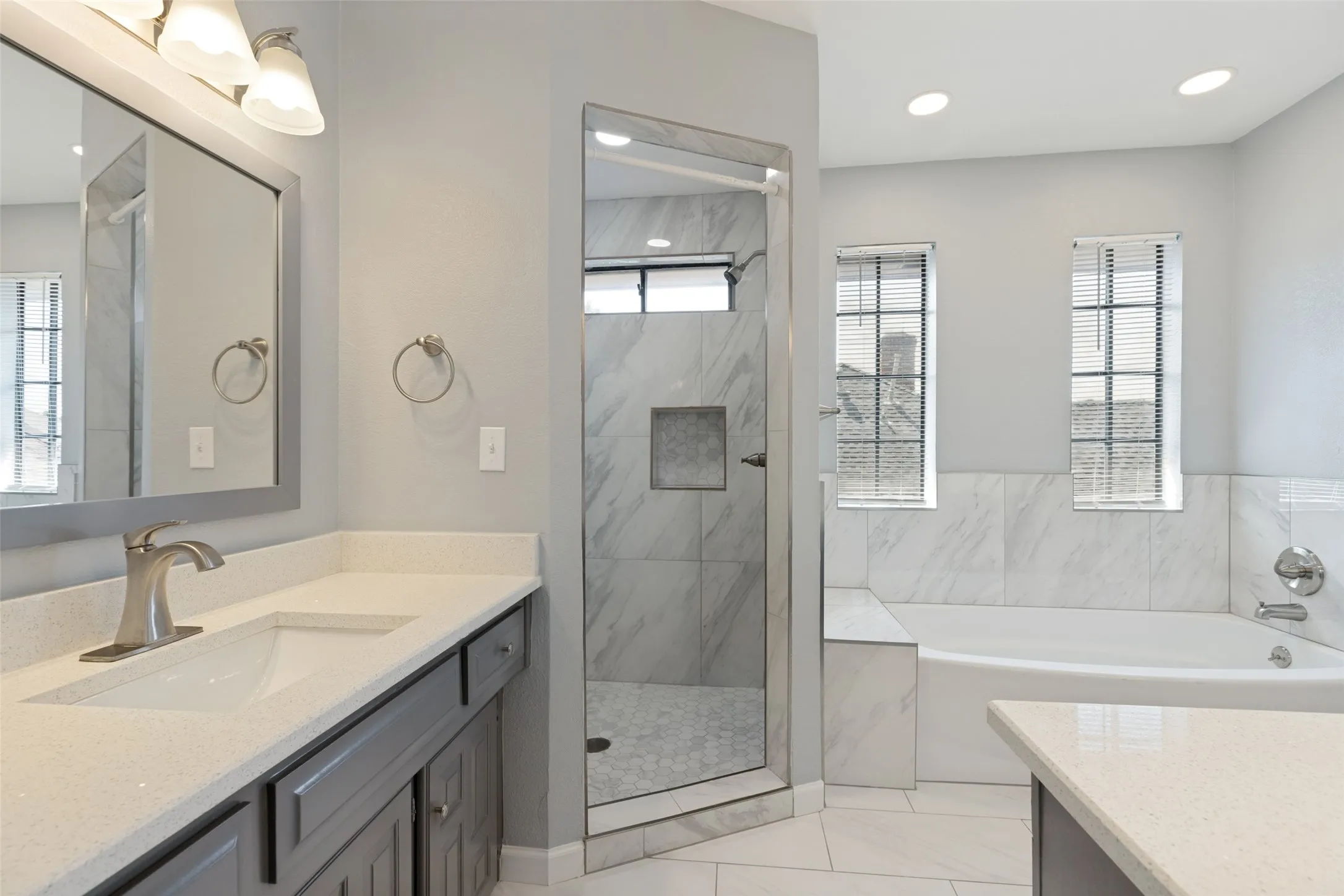 Single Family Residence For Sale in Collin County , 2801 Cobre Valle Lane, Plano, Texas 75023, 4 Bedroom, 3 Bathroom, 2 Garage spaces, 2,726 Sqft, built in 1981, mls#21263463, Real Estate Agent in Plano, Homes For Sale in Collin county, Homes For Sale in Plano, Realtor in Plano Texas, Real Estate Brokerage Independent Realty Texas, Luminita Cordes Realtor