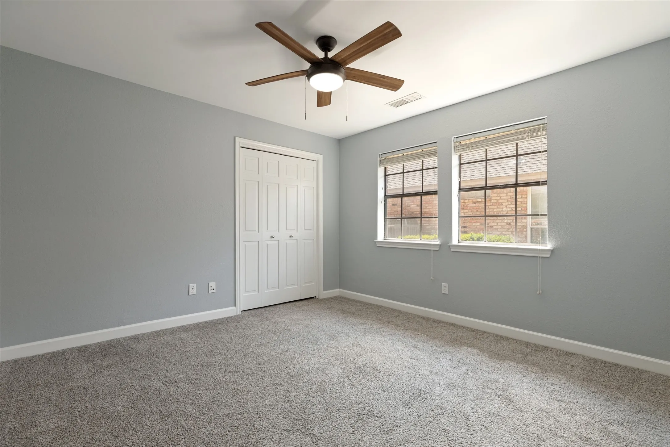 Single Family Residence For Sale in Collin County , 2801 Cobre Valle Lane, Plano, Texas 75023, 4 Bedroom, 3 Bathroom, 2 Garage spaces, 2,726 Sqft, built in 1981, mls#21263463, Real Estate Agent in Plano, Homes For Sale in Collin county, Homes For Sale in Plano, Realtor in Plano Texas, Real Estate Brokerage Independent Realty Texas, Luminita Cordes Realtor