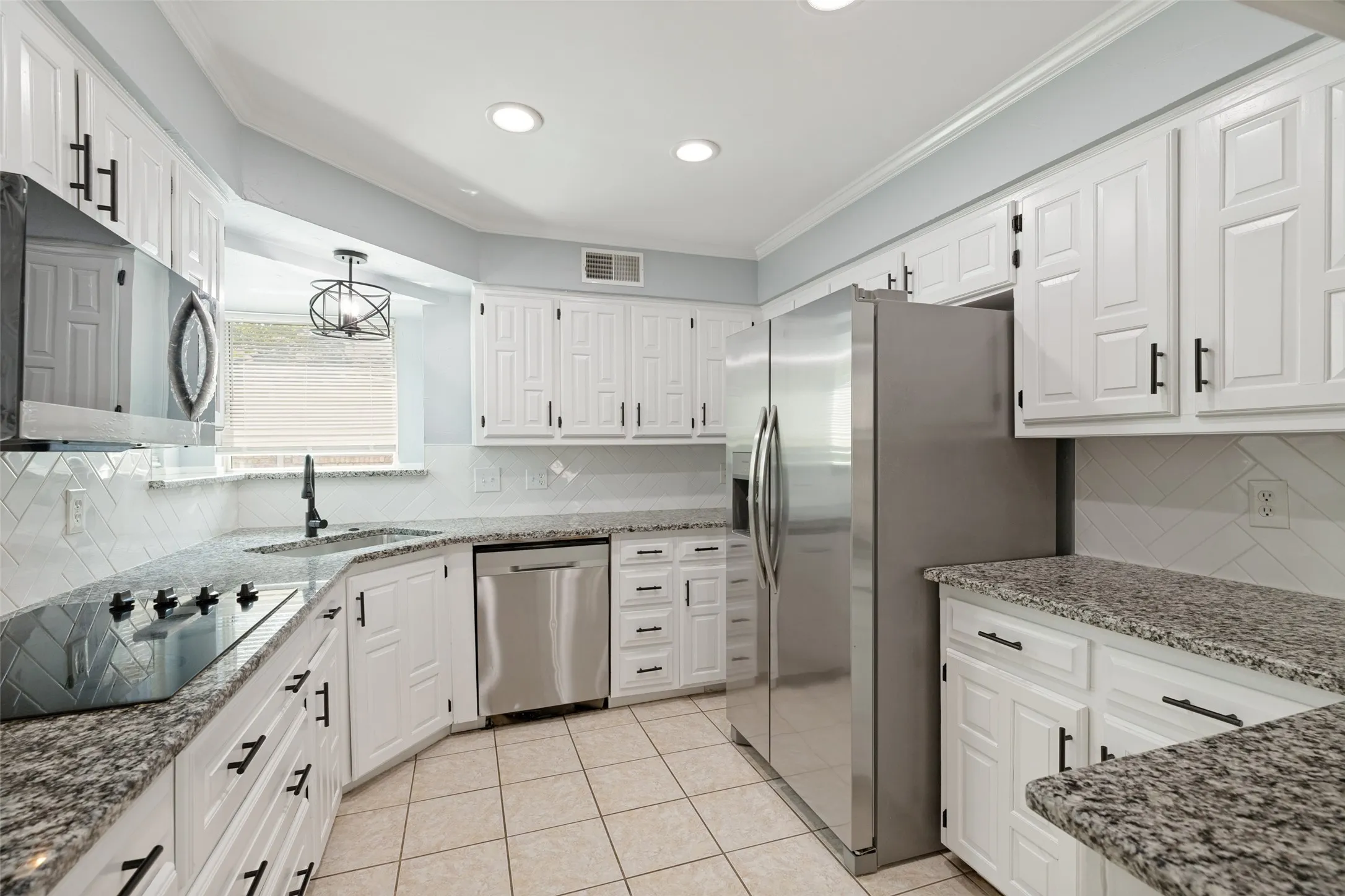 Single Family Residence For Sale in Collin County , 2801 Cobre Valle Lane, Plano, Texas 75023, 4 Bedroom, 3 Bathroom, 2 Garage spaces, 2,726 Sqft, built in 1981, mls#21263463, Real Estate Agent in Plano, Homes For Sale in Collin county, Homes For Sale in Plano, Realtor in Plano Texas, Real Estate Brokerage Independent Realty Texas, Luminita Cordes Realtor