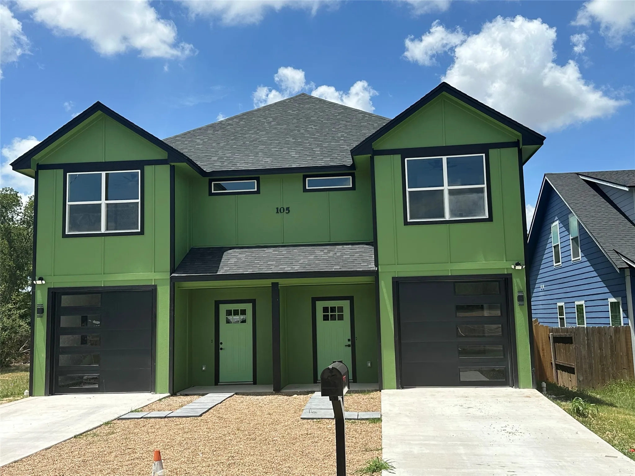 Duplex For Rent in Mc Lennan County , 105 Pullen Street A, Mc Gregor, Texas 76657, 3 Bedroom, 3 Bathroom, 1 Garage spaces, 1,500 Sqft, built in 2026, mls#21328134, Real Estate Agent in Mc Gregor, Homes For Rent in Mc Lennan county, Homes For Rent in Mc Gregor, Realtor in Mc Gregor Texas, Real Estate Brokerage Independent Realty Texas, Luminita Cordes Realtor
