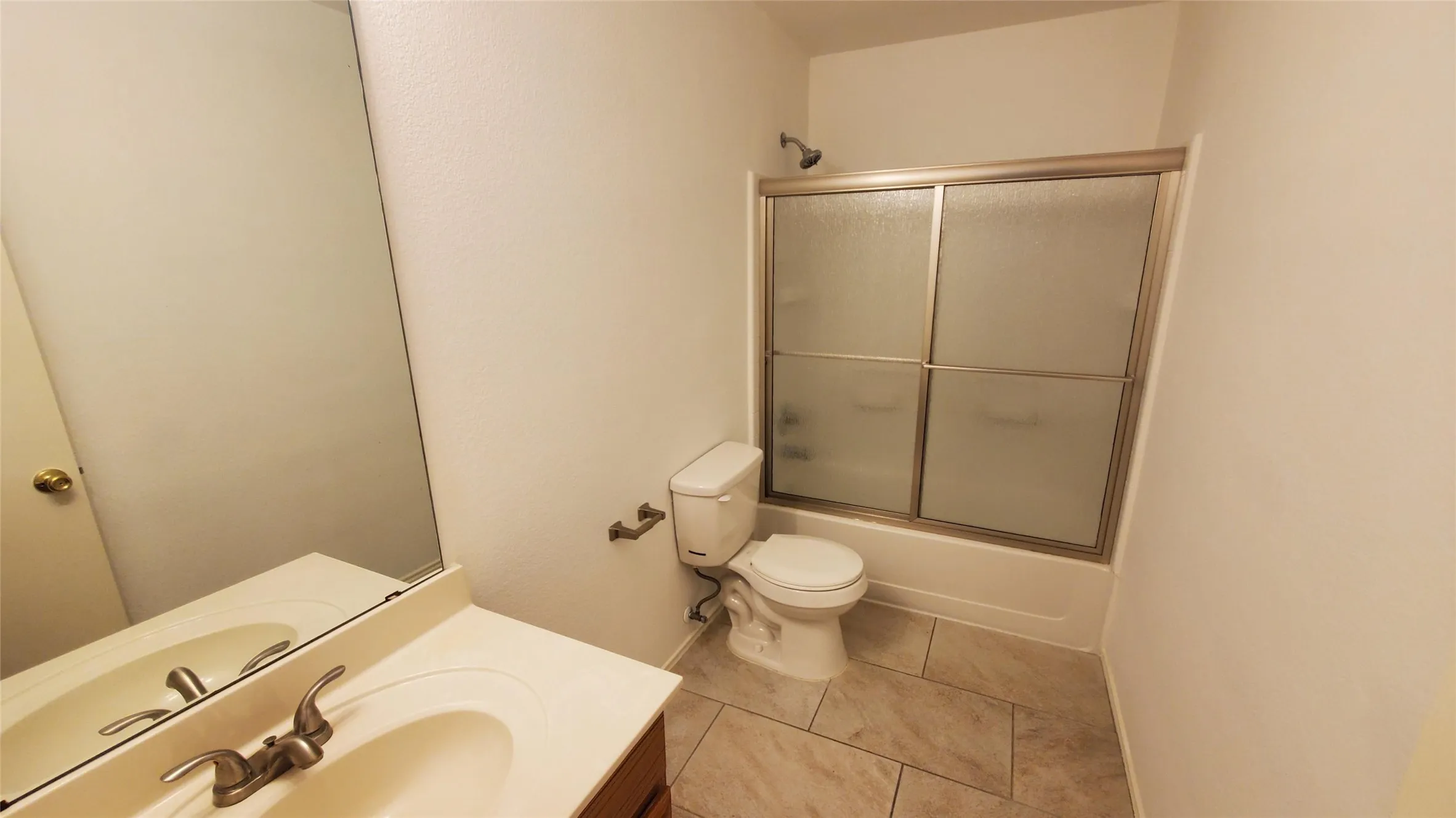 Single Family Residence For Rent in Kaufman County , 109 Southwestern Drive, Forney, Texas 75126, 4 Bedrooms, 3 Bathrooms, 2 Garage spaces, 2,650 Sqft, built in 2005, Price $2,499, mls#21353068, Real Estate Agent in Forney, Homes For Rent in Kaufman county, Homes For Rent in Forney, Realtor in Forney Texas, Real Estate Brokerage Independent Realty Texas, Luminita Cordes Realtor