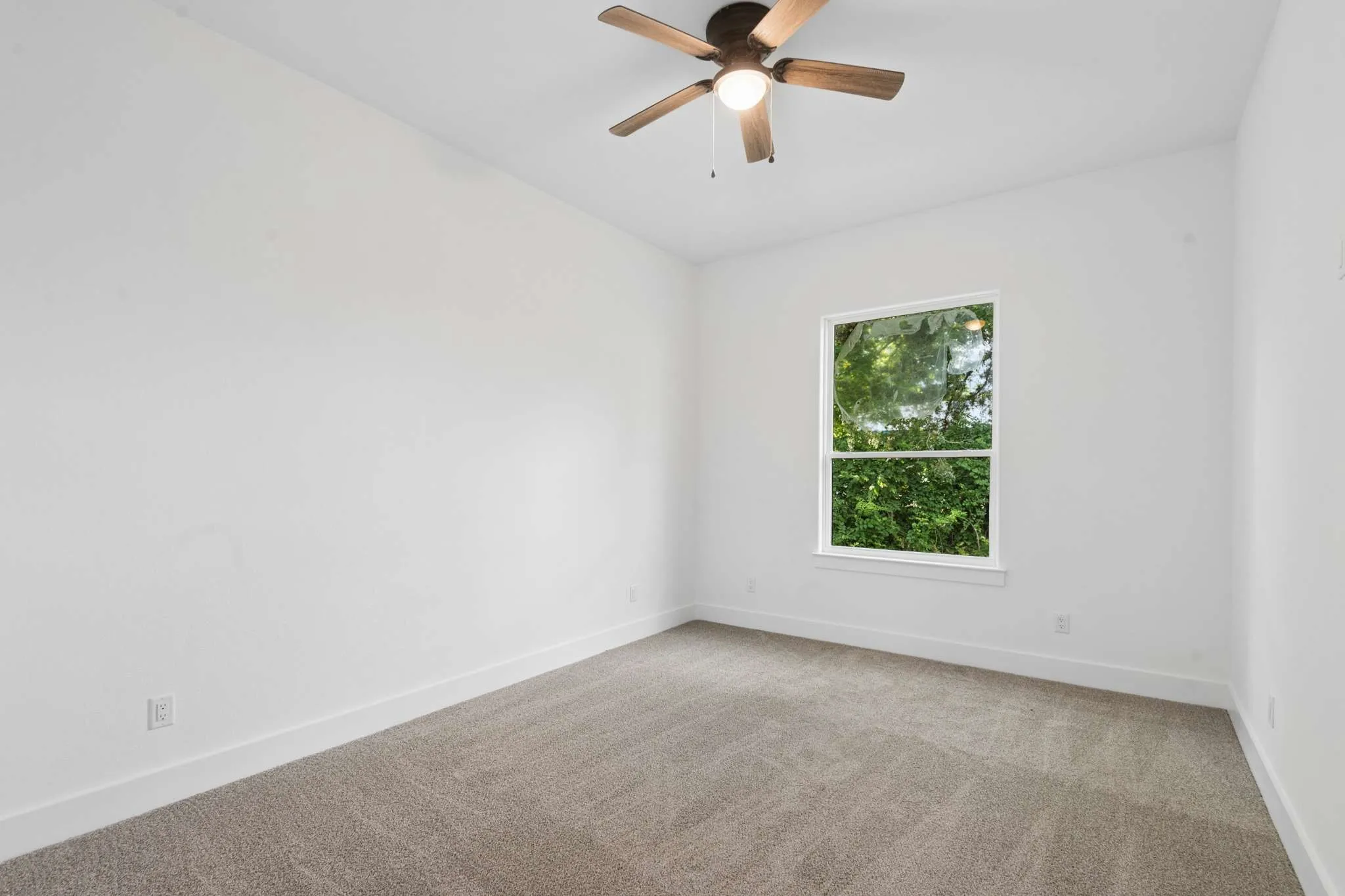 Single Family Residence For Sale in Wise County , 126 Port O Call Court, Runaway Bay, Texas 76426, 3 Bedroom, 4 Bathroom, 2 Garage spaces, 2,073 Sqft, built in 2026, mls#21351823, Real Estate Agent in Runaway Bay, Homes For Sale in Wise county, Homes For Sale in Runaway Bay, Realtor in Runaway Bay Texas, Real Estate Brokerage Independent Realty Texas, Luminita Cordes Realtor