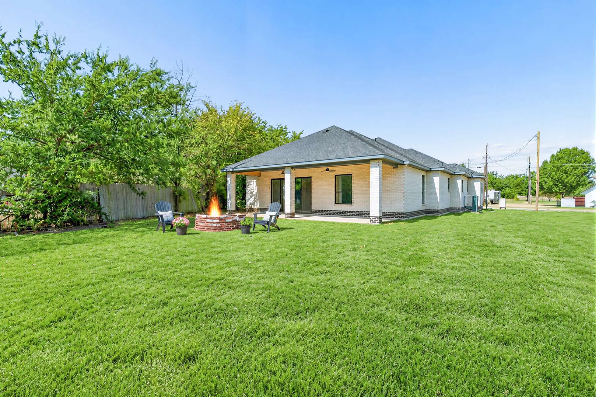 Single Family Residence For Sale in Wise County , 126 Port O Call Court, Runaway Bay, Texas 76426, 3 Bedroom, 4 Bathroom, 2 Garage spaces, 2,073 Sqft, built in 2026, mls#21351823, Real Estate Agent in Runaway Bay, Homes For Sale in Wise county, Homes For Sale in Runaway Bay, Realtor in Runaway Bay Texas, Real Estate Brokerage Independent Realty Texas, Luminita Cordes Realtor
