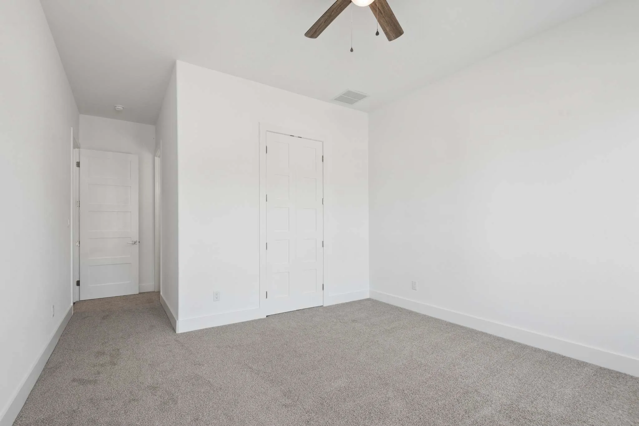Single Family Residence For Sale in Wise County , 126 Port O Call Court, Runaway Bay, Texas 76426, 3 Bedroom, 4 Bathroom, 2 Garage spaces, 2,073 Sqft, built in 2026, mls#21351823, Real Estate Agent in Runaway Bay, Homes For Sale in Wise county, Homes For Sale in Runaway Bay, Realtor in Runaway Bay Texas, Real Estate Brokerage Independent Realty Texas, Luminita Cordes Realtor