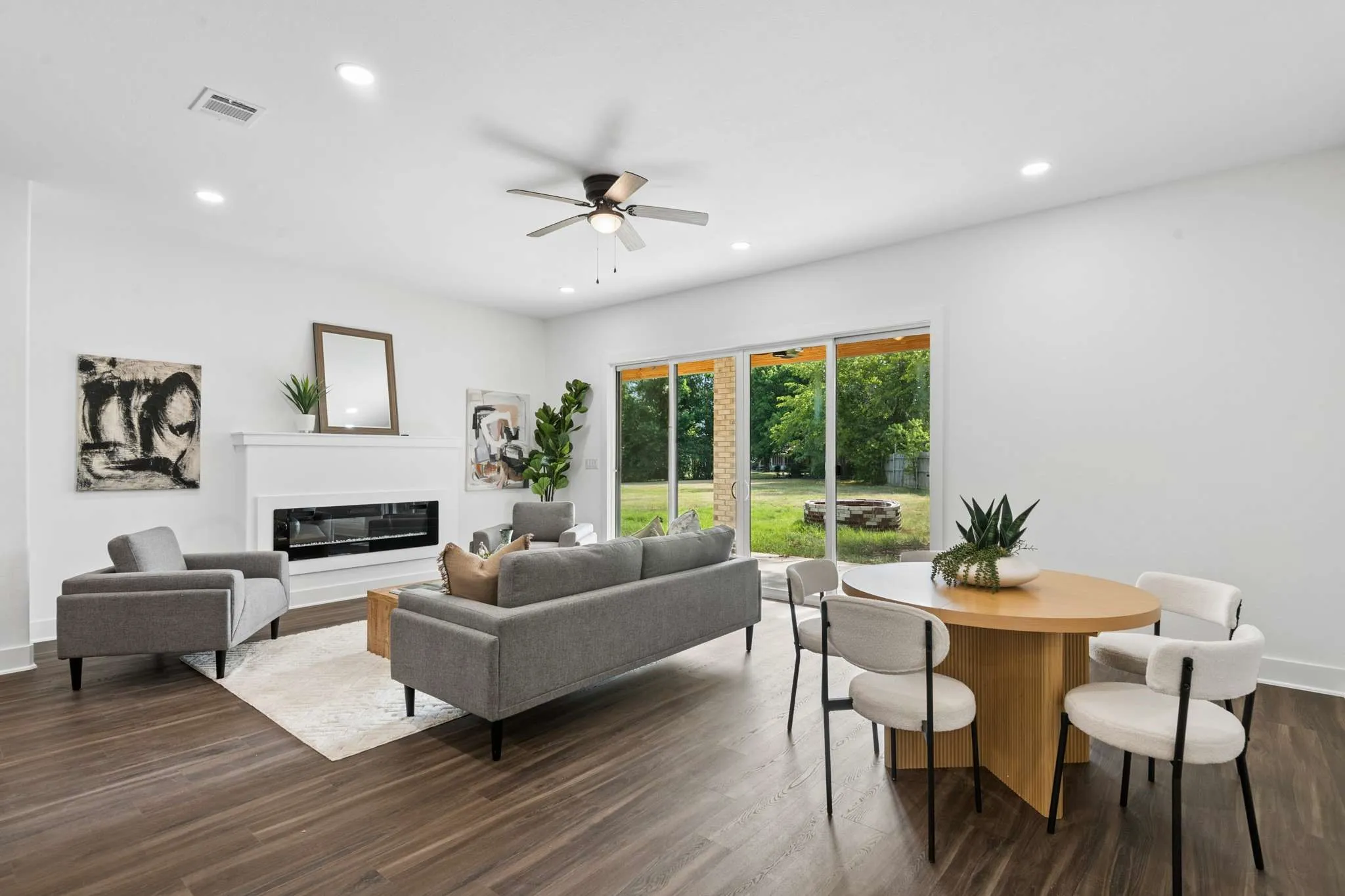 Single Family Residence For Sale in Wise County , 126 Port O Call Court, Runaway Bay, Texas 76426, 3 Bedroom, 4 Bathroom, 2 Garage spaces, 2,073 Sqft, built in 2026, mls#21351823, Real Estate Agent in Runaway Bay, Homes For Sale in Wise county, Homes For Sale in Runaway Bay, Realtor in Runaway Bay Texas, Real Estate Brokerage Independent Realty Texas, Luminita Cordes Realtor