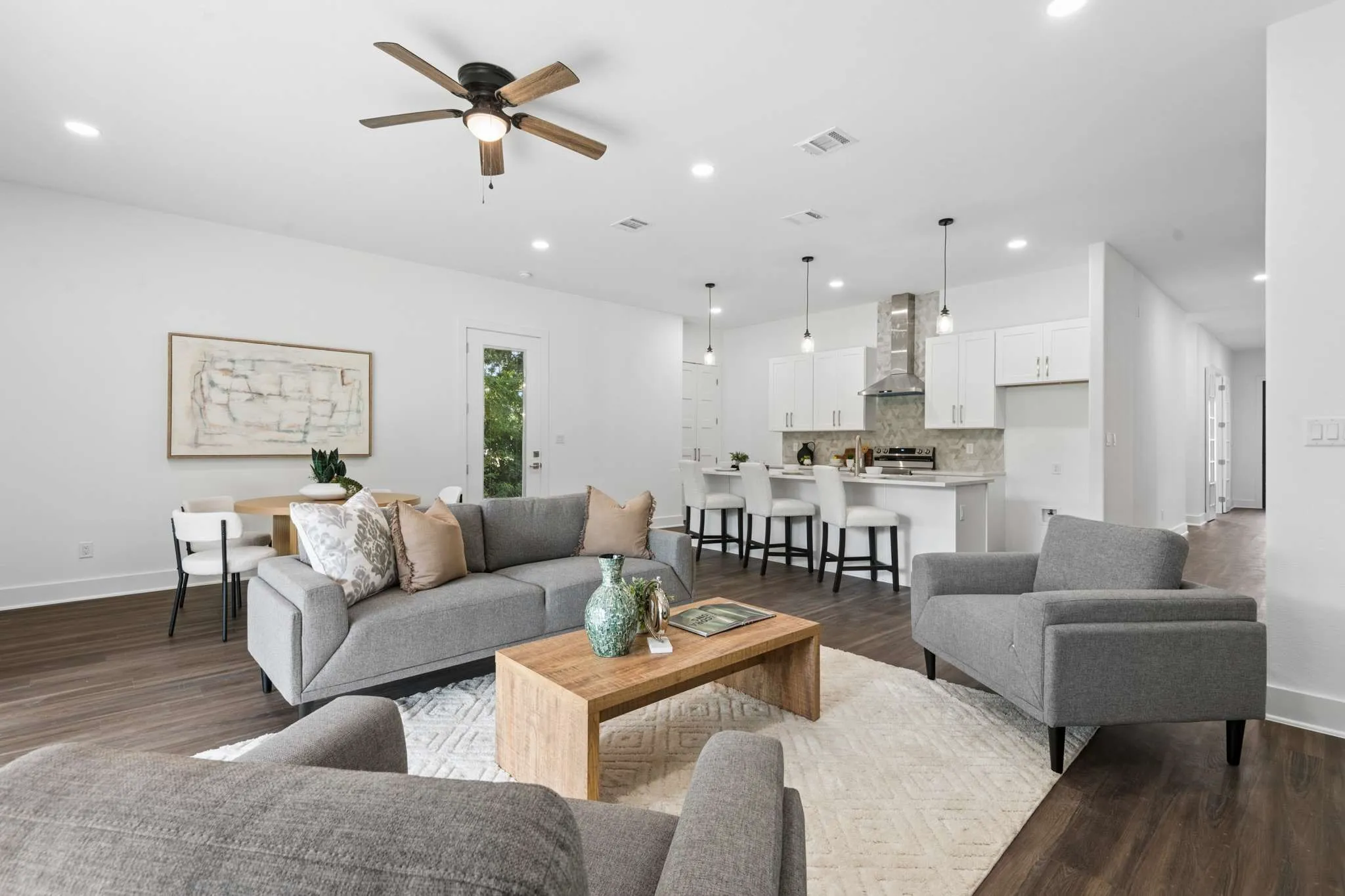 Single Family Residence For Sale in Wise County , 126 Port O Call Court, Runaway Bay, Texas 76426, 3 Bedroom, 4 Bathroom, 2 Garage spaces, 2,073 Sqft, built in 2026, mls#21351823, Real Estate Agent in Runaway Bay, Homes For Sale in Wise county, Homes For Sale in Runaway Bay, Realtor in Runaway Bay Texas, Real Estate Brokerage Independent Realty Texas, Luminita Cordes Realtor