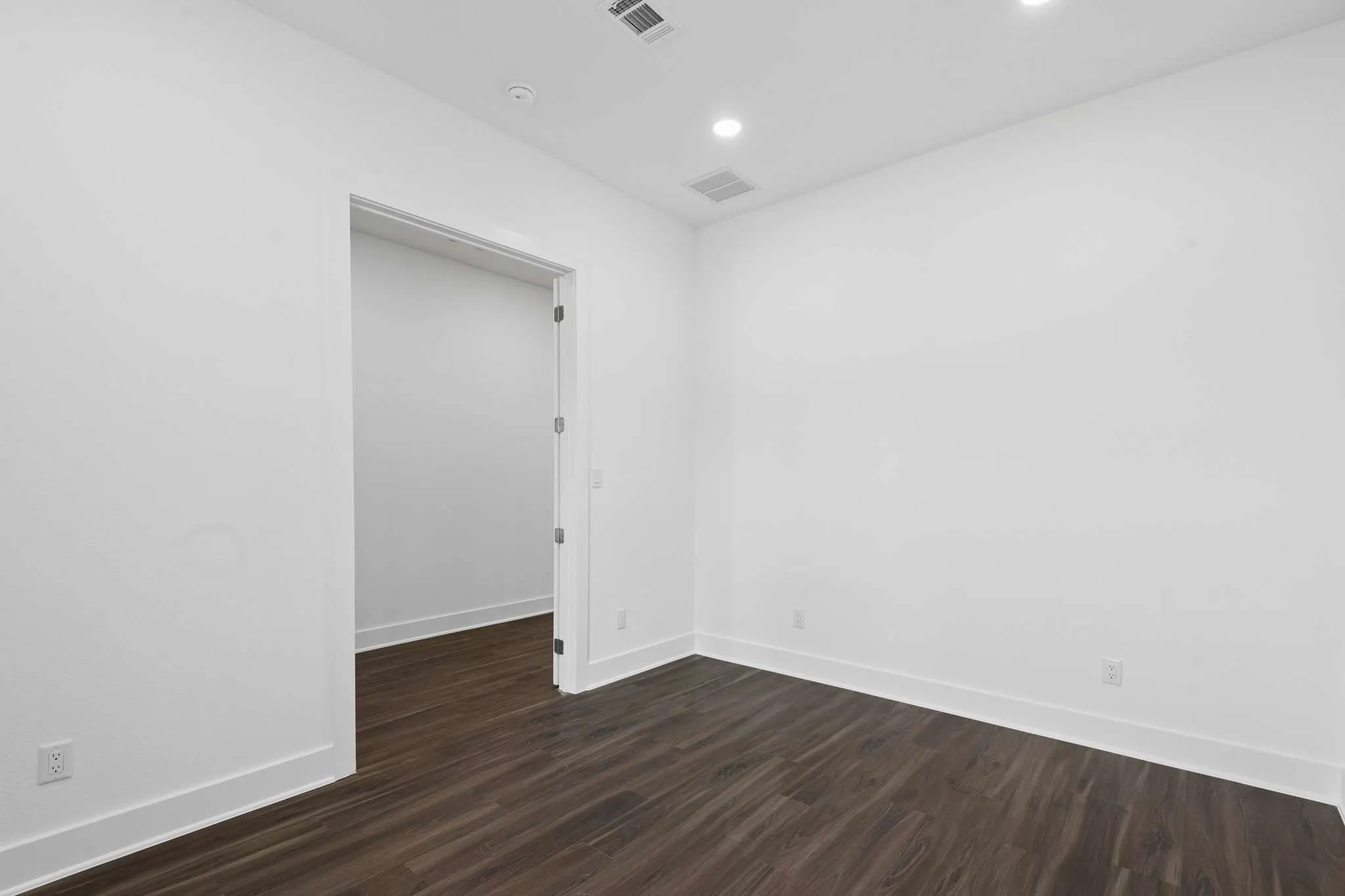 Single Family Residence For Sale in Wise County , 126 Port O Call Court, Runaway Bay, Texas 76426, 3 Bedroom, 4 Bathroom, 2 Garage spaces, 2,073 Sqft, built in 2026, mls#21351823, Real Estate Agent in Runaway Bay, Homes For Sale in Wise county, Homes For Sale in Runaway Bay, Realtor in Runaway Bay Texas, Real Estate Brokerage Independent Realty Texas, Luminita Cordes Realtor