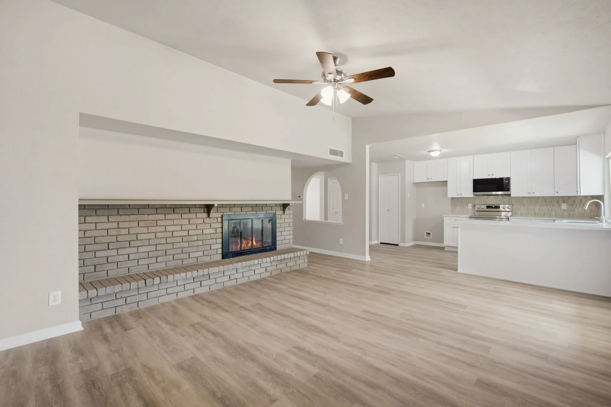 Single Family Residence For Rent in Collin County , 1616 Stockton Trail, Plano, Texas 75023, 4 Bedroom, 2 Bathroom, 2 Garage spaces, 1,783 Sqft, built in 1978, mls#21353052, Real Estate Agent in Plano, Homes For Rent in Collin county, Homes For Rent in Plano, Realtor in Plano Texas, Real Estate Brokerage Independent Realty Texas, Luminita Cordes Realtor