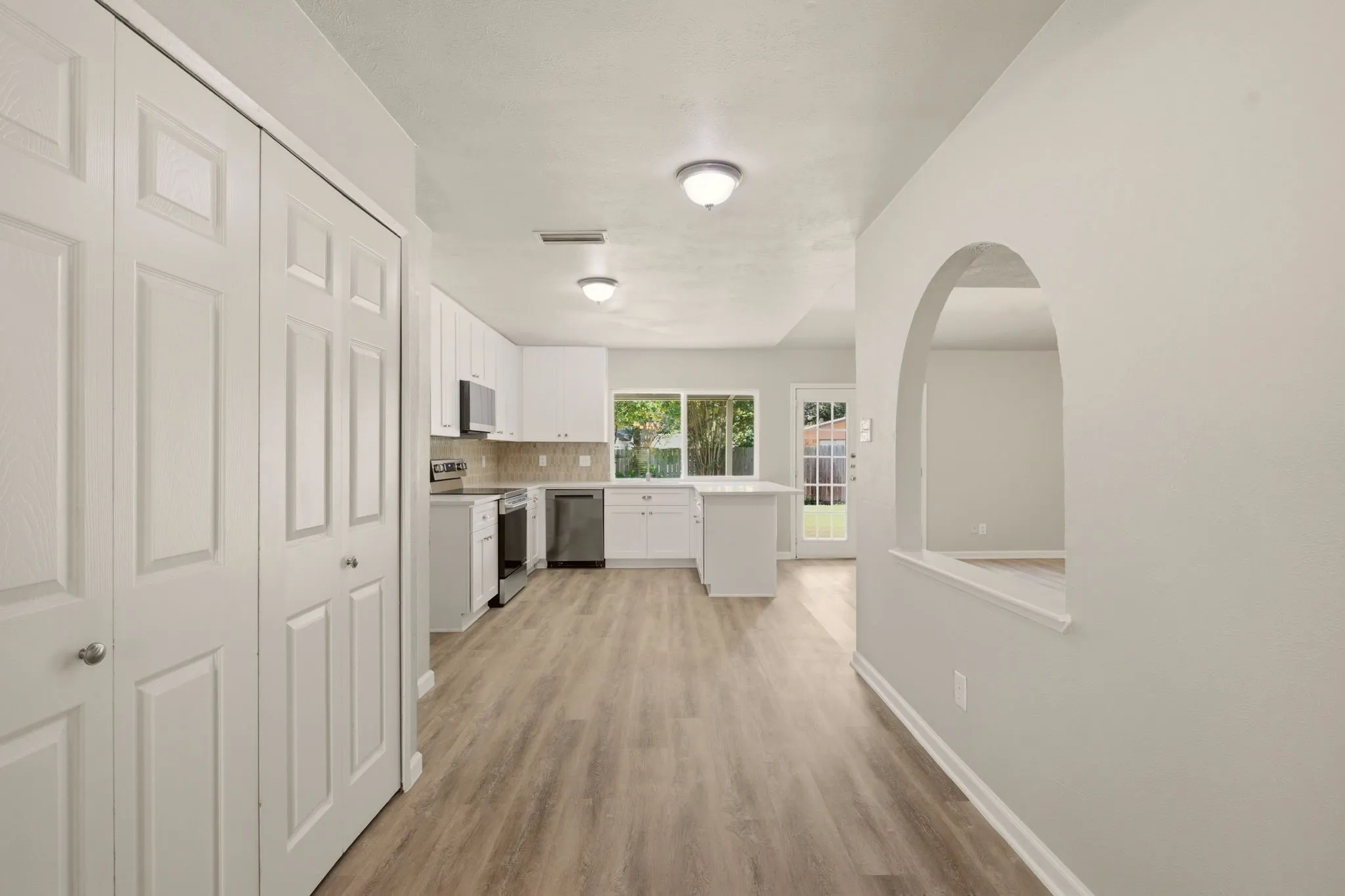 Single Family Residence For Rent in Collin County , 1616 Stockton Trail, Plano, Texas 75023, 4 Bedroom, 2 Bathroom, 2 Garage spaces, 1,783 Sqft, built in 1978, mls#21353052, Real Estate Agent in Plano, Homes For Rent in Collin county, Homes For Rent in Plano, Realtor in Plano Texas, Real Estate Brokerage Independent Realty Texas, Luminita Cordes Realtor
