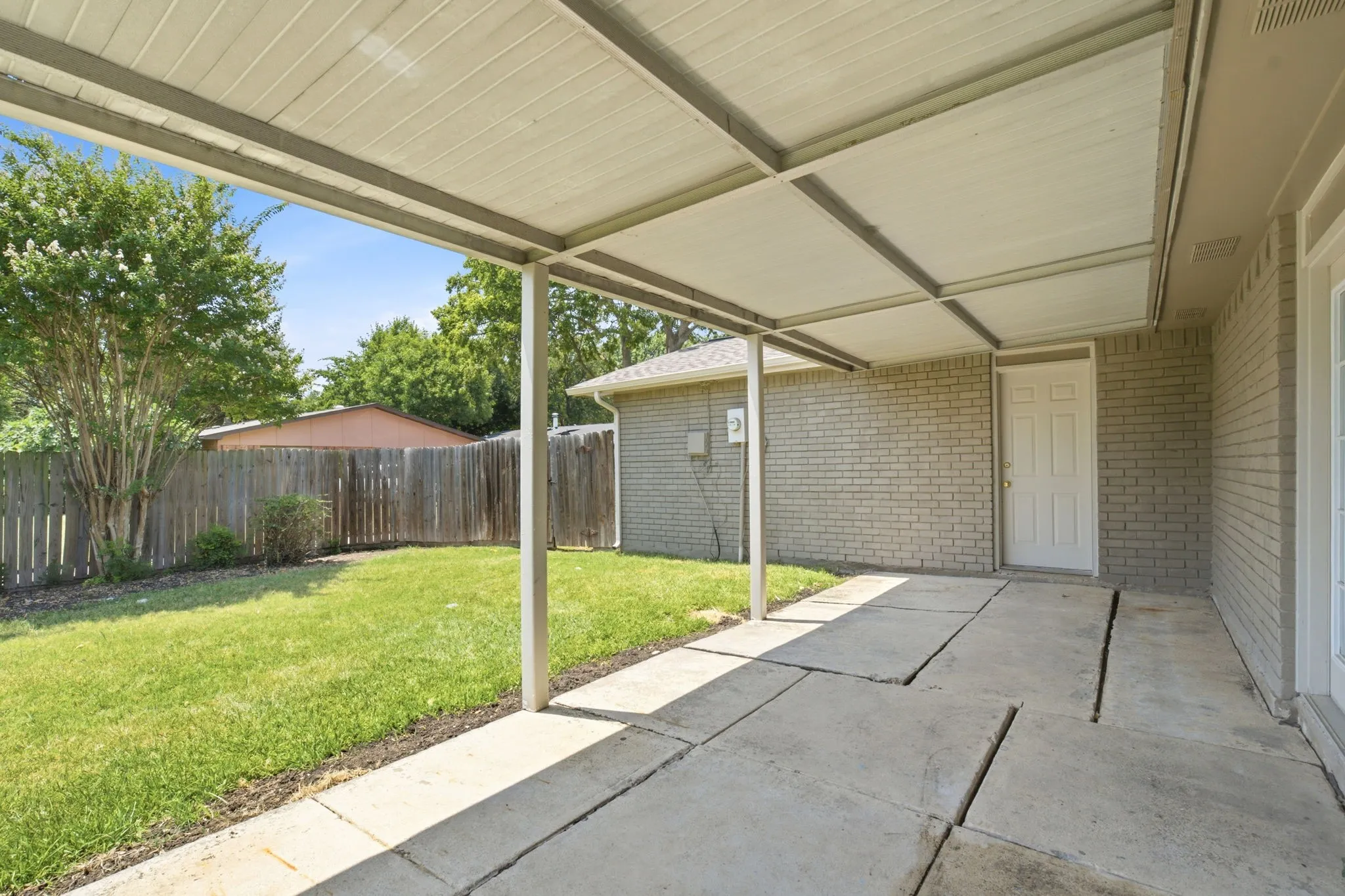 Single Family Residence For Rent in Collin County , 1616 Stockton Trail, Plano, Texas 75023, 4 Bedroom, 2 Bathroom, 2 Garage spaces, 1,783 Sqft, built in 1978, mls#21353052, Real Estate Agent in Plano, Homes For Rent in Collin county, Homes For Rent in Plano, Realtor in Plano Texas, Real Estate Brokerage Independent Realty Texas, Luminita Cordes Realtor