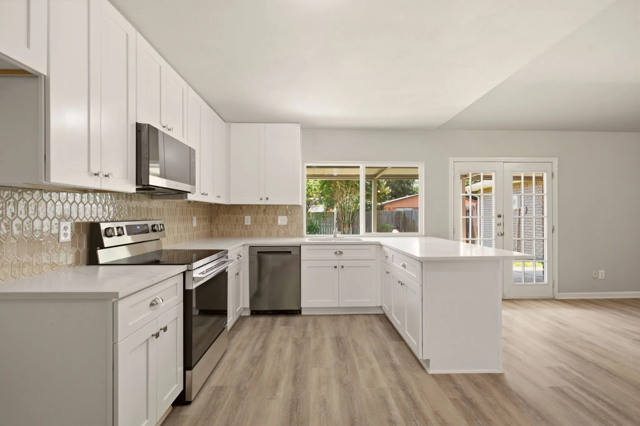 Single Family Residence For Rent in Collin County , 1616 Stockton Trail, Plano, Texas 75023, 4 Bedroom, 2 Bathroom, 2 Garage spaces, 1,783 Sqft, built in 1978, mls#21353052, Real Estate Agent in Plano, Homes For Rent in Collin county, Homes For Rent in Plano, Realtor in Plano Texas, Real Estate Brokerage Independent Realty Texas, Luminita Cordes Realtor
