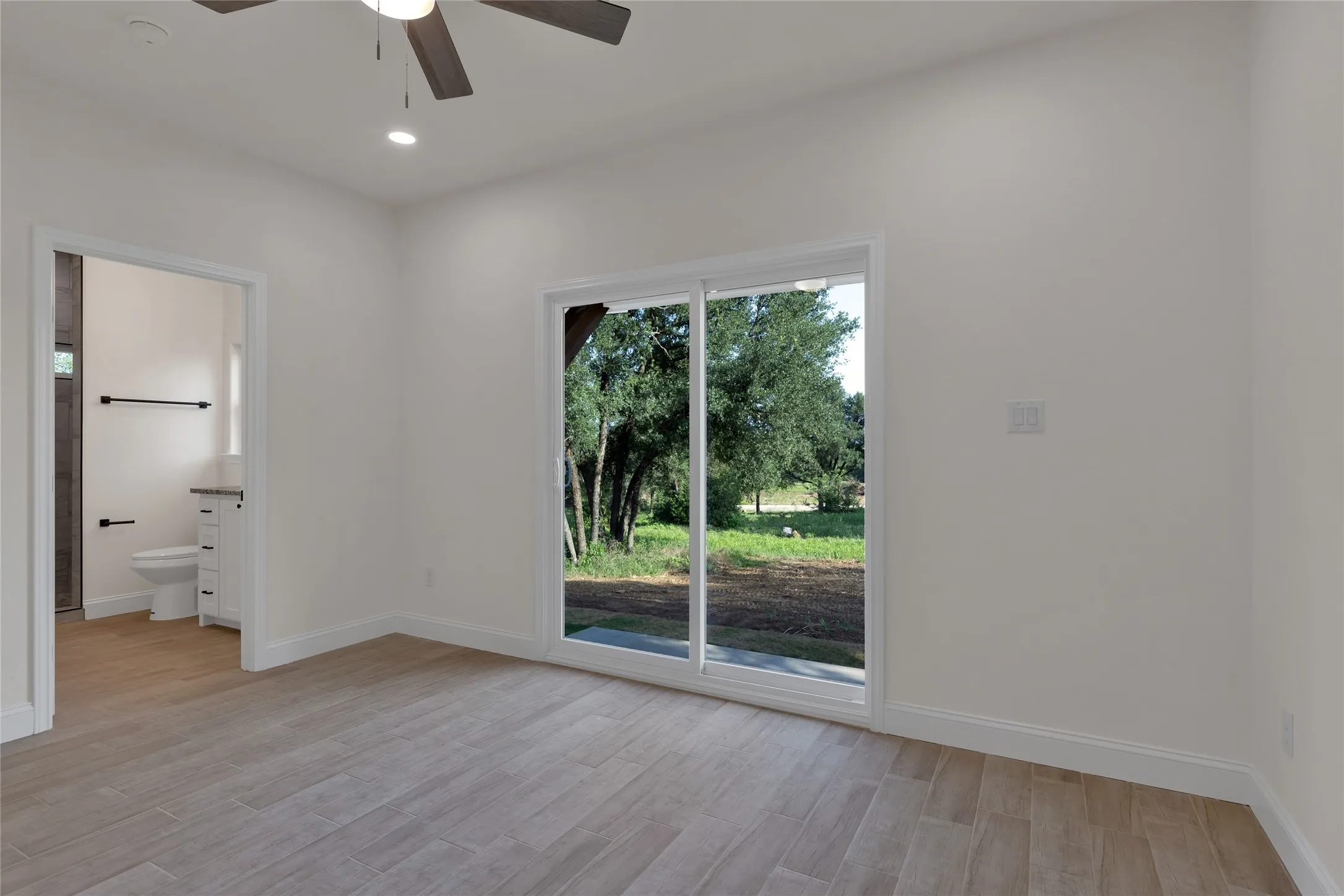 Single Family Residence For Sale in Palo Pinto County , 813 SW 28th Street, Mineral Wells, Texas 76067, 3 Bedrooms, 2 Bathrooms, Garage spaces, 1,120 Sqft, built in 2026, Price $209,999, mls#21352927, Real Estate Agent in Mineral Wells, Homes For Sale in Palo Pinto county, Homes For Sale in Mineral Wells, Realtor in Mineral Wells Texas, Real Estate Brokerage Independent Realty Texas, Luminita Cordes Realtor