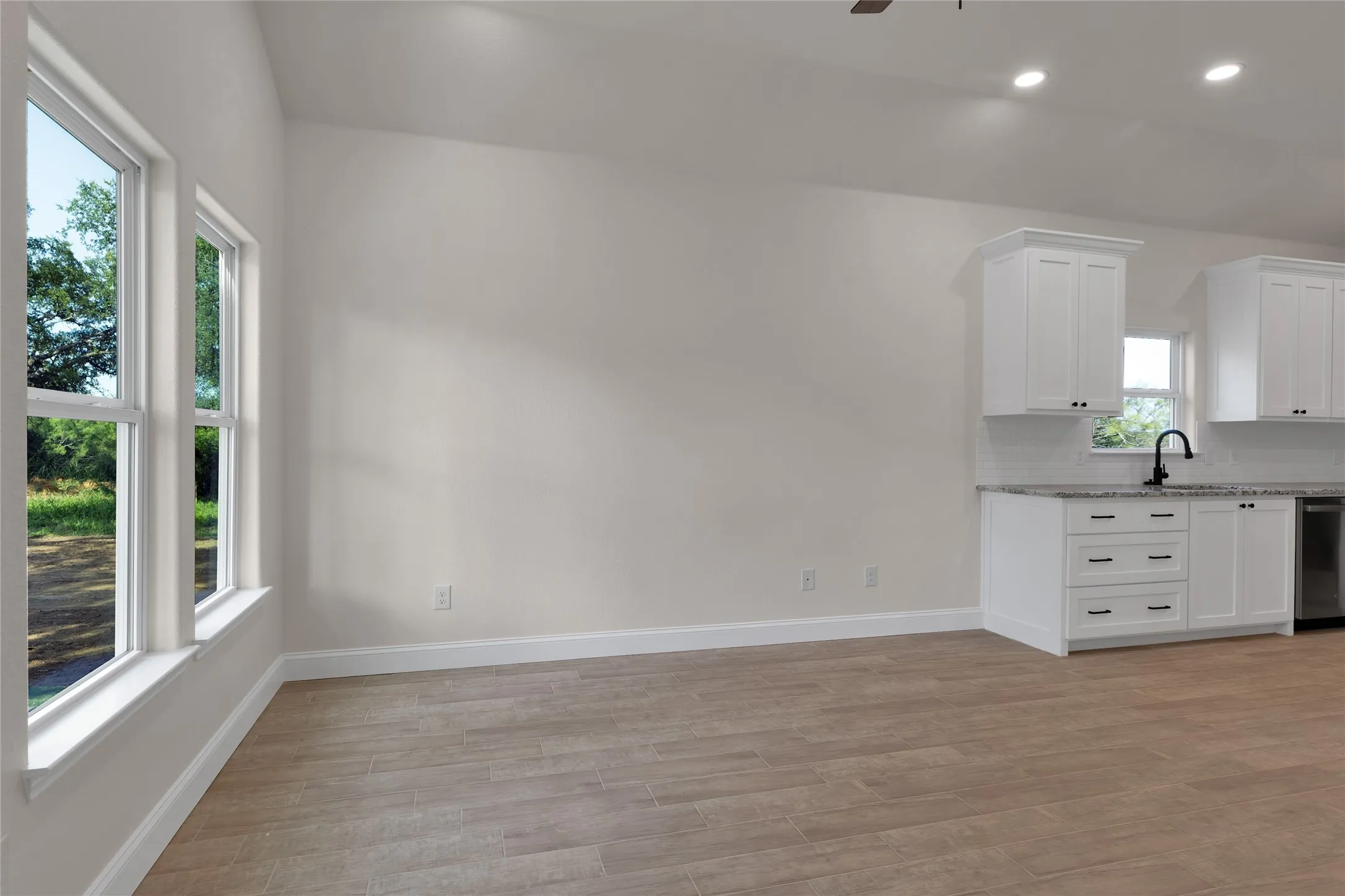 Single Family Residence For Sale in Palo Pinto County , 813 SW 28th Street, Mineral Wells, Texas 76067, 3 Bedrooms, 2 Bathrooms, Garage spaces, 1,120 Sqft, built in 2026, Price $209,999, mls#21352927, Real Estate Agent in Mineral Wells, Homes For Sale in Palo Pinto county, Homes For Sale in Mineral Wells, Realtor in Mineral Wells Texas, Real Estate Brokerage Independent Realty Texas, Luminita Cordes Realtor