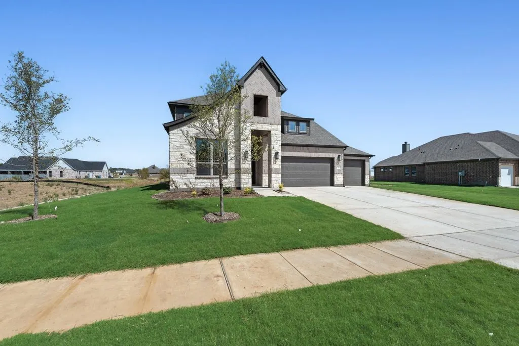 Single Family Residence For Sale in Denton County , 7011 Lilly Lane, Sanger, Texas 76266, 5 Bedroom, 4 Bathroom, 3 Garage spaces, 3,360 Sqft, built in 2026, mls#21353076, Real Estate Agent in Sanger, Homes For Sale in Denton county, Homes For Sale in Sanger, Realtor in Sanger Texas, Real Estate Brokerage Independent Realty Texas, Luminita Cordes Realtor