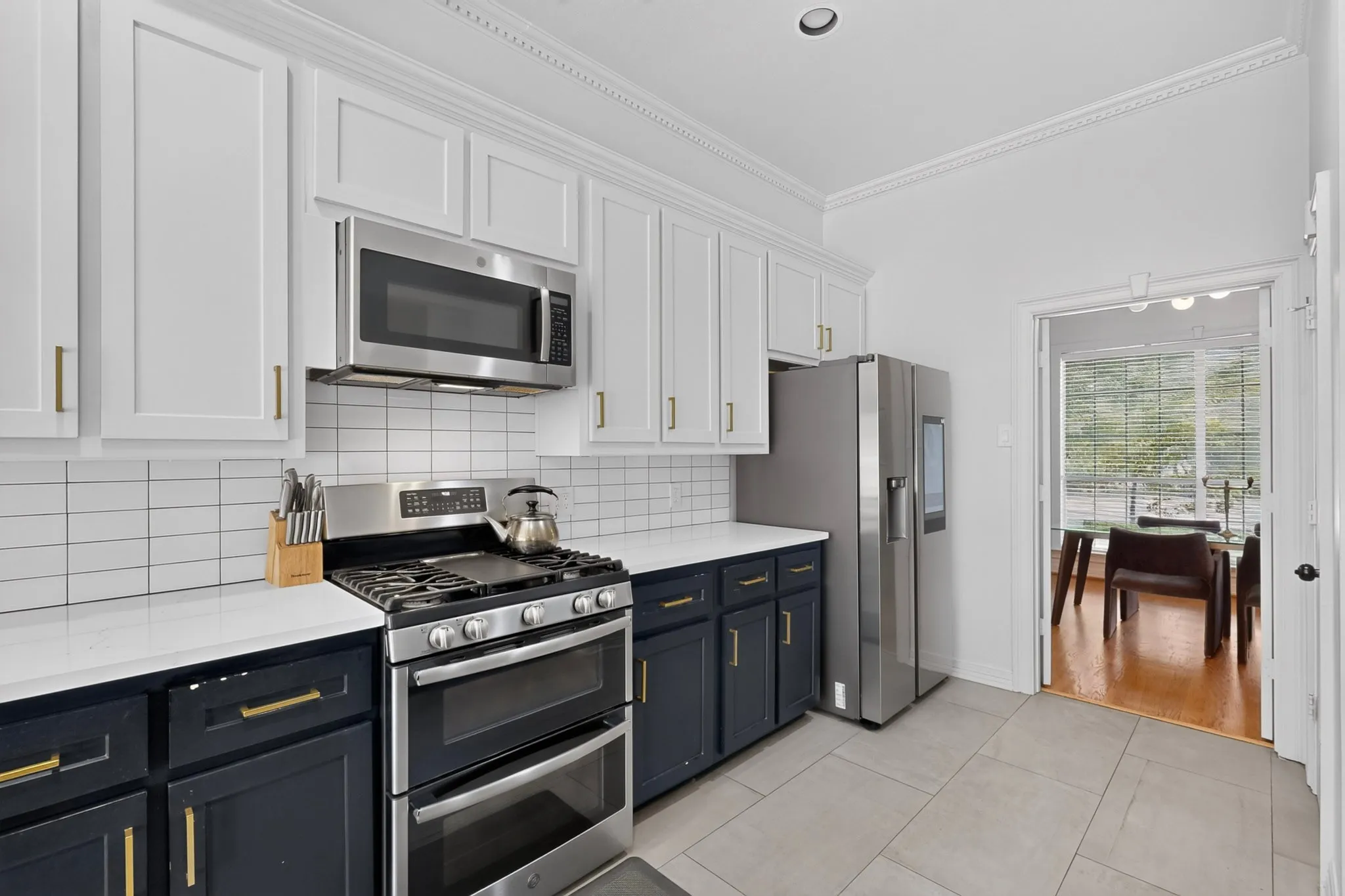 Single Family Residence For Sale in Dallas County , 2120 Valley View Drive, Cedar Hill, Texas 75104, 5 Bedroom, 4 Bathroom, 1 Garage spaces, 3,246 Sqft, built in 1990, mls#21348849, Real Estate Agent in Cedar Hill, Homes For Sale in Dallas county, Homes For Sale in Cedar Hill, Realtor in Cedar Hill Texas, Real Estate Brokerage Independent Realty Texas, Luminita Cordes Realtor