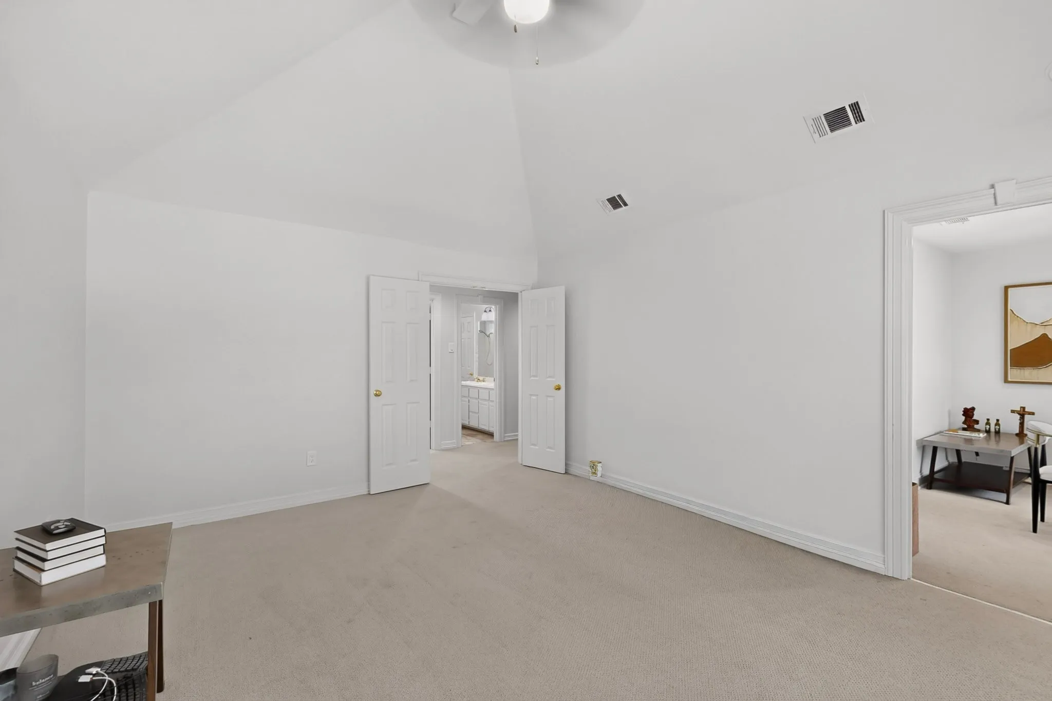 Single Family Residence For Sale in Dallas County , 2120 Valley View Drive, Cedar Hill, Texas 75104, 5 Bedroom, 4 Bathroom, 1 Garage spaces, 3,246 Sqft, built in 1990, mls#21348849, Real Estate Agent in Cedar Hill, Homes For Sale in Dallas county, Homes For Sale in Cedar Hill, Realtor in Cedar Hill Texas, Real Estate Brokerage Independent Realty Texas, Luminita Cordes Realtor