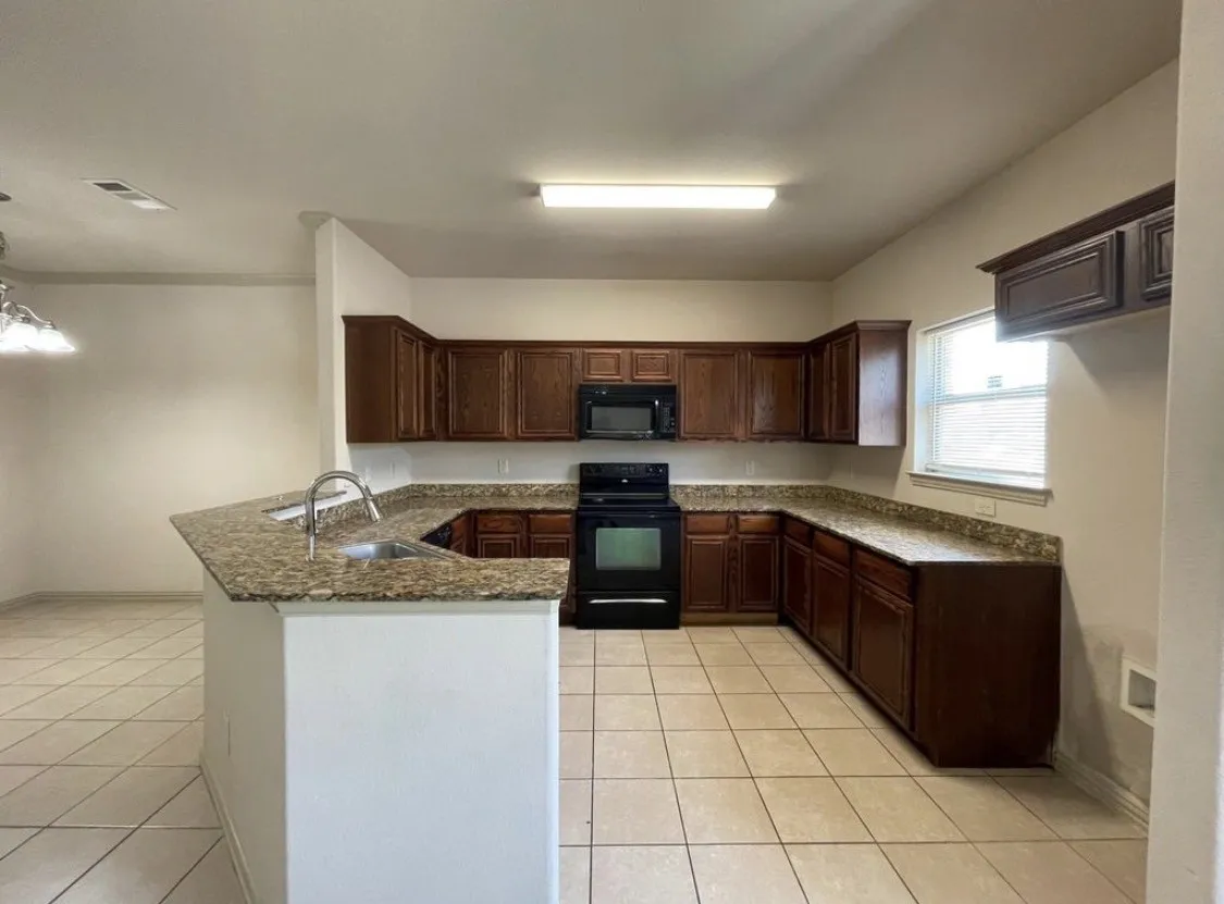 Townhouse For Rent in Dallas County , 2307 Calendar Court, Grand Prairie, Texas 75050, 4 Bedroom, 3 Bathroom, 2 Garage spaces, 1,689 Sqft, built in 2009, mls#21349579, Real Estate Agent in Grand Prairie, Homes For Rent in Dallas county, Homes For Rent in Grand Prairie, Realtor in Grand Prairie Texas, Real Estate Brokerage Independent Realty Texas, Luminita Cordes Realtor