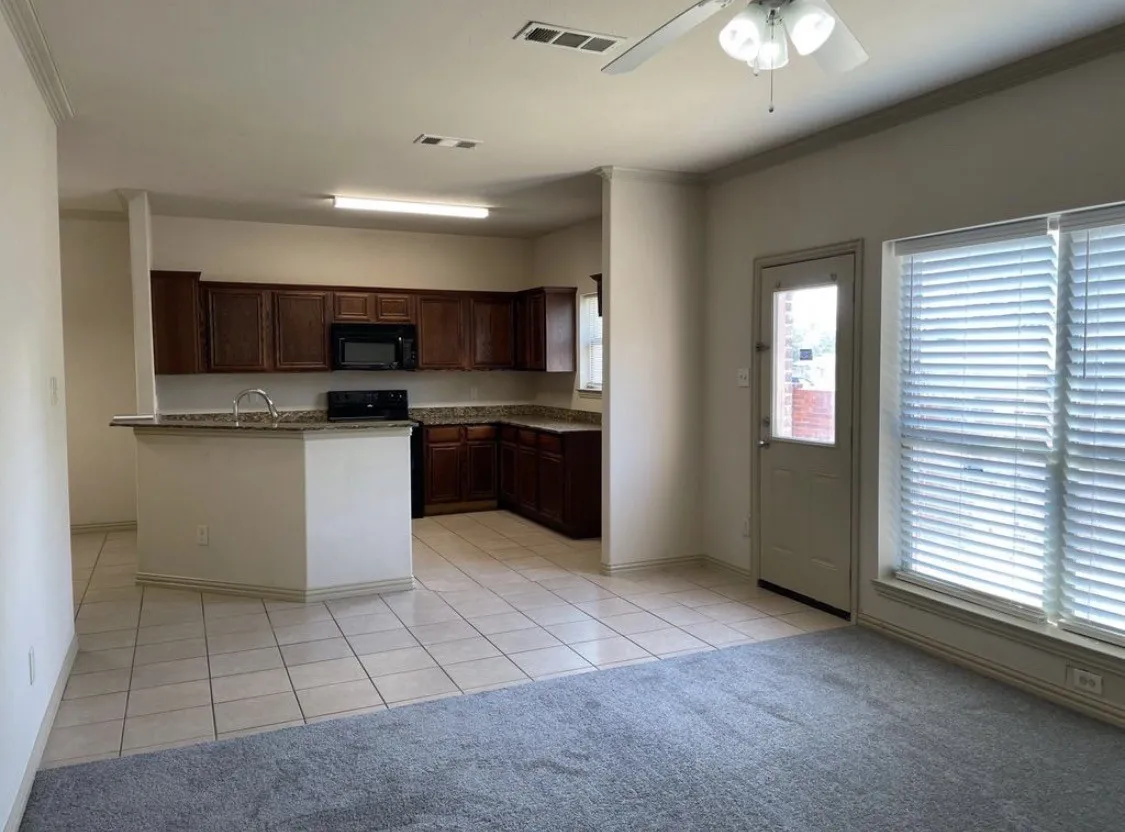 Townhouse For Rent in Dallas County , 2307 Calendar Court, Grand Prairie, Texas 75050, 4 Bedroom, 3 Bathroom, 2 Garage spaces, 1,689 Sqft, built in 2009, mls#21349579, Real Estate Agent in Grand Prairie, Homes For Rent in Dallas county, Homes For Rent in Grand Prairie, Realtor in Grand Prairie Texas, Real Estate Brokerage Independent Realty Texas, Luminita Cordes Realtor