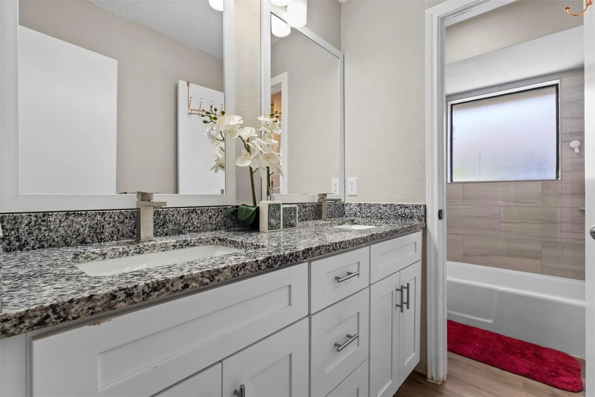 Single Family Residence For Sale in Denton County , 1507 Sugar Creek Drive, Carrollton, Texas 75007, 4 Bedrooms, 3 Bathrooms, 2 Garage spaces, 2,336 Sqft, built in 1983, Price $429,000, mls#21352889, Real Estate Agent in Carrollton, Homes For Sale in Denton county, Homes For Sale in Carrollton, Realtor in Carrollton Texas, Real Estate Brokerage Independent Realty Texas, Luminita Cordes Realtor