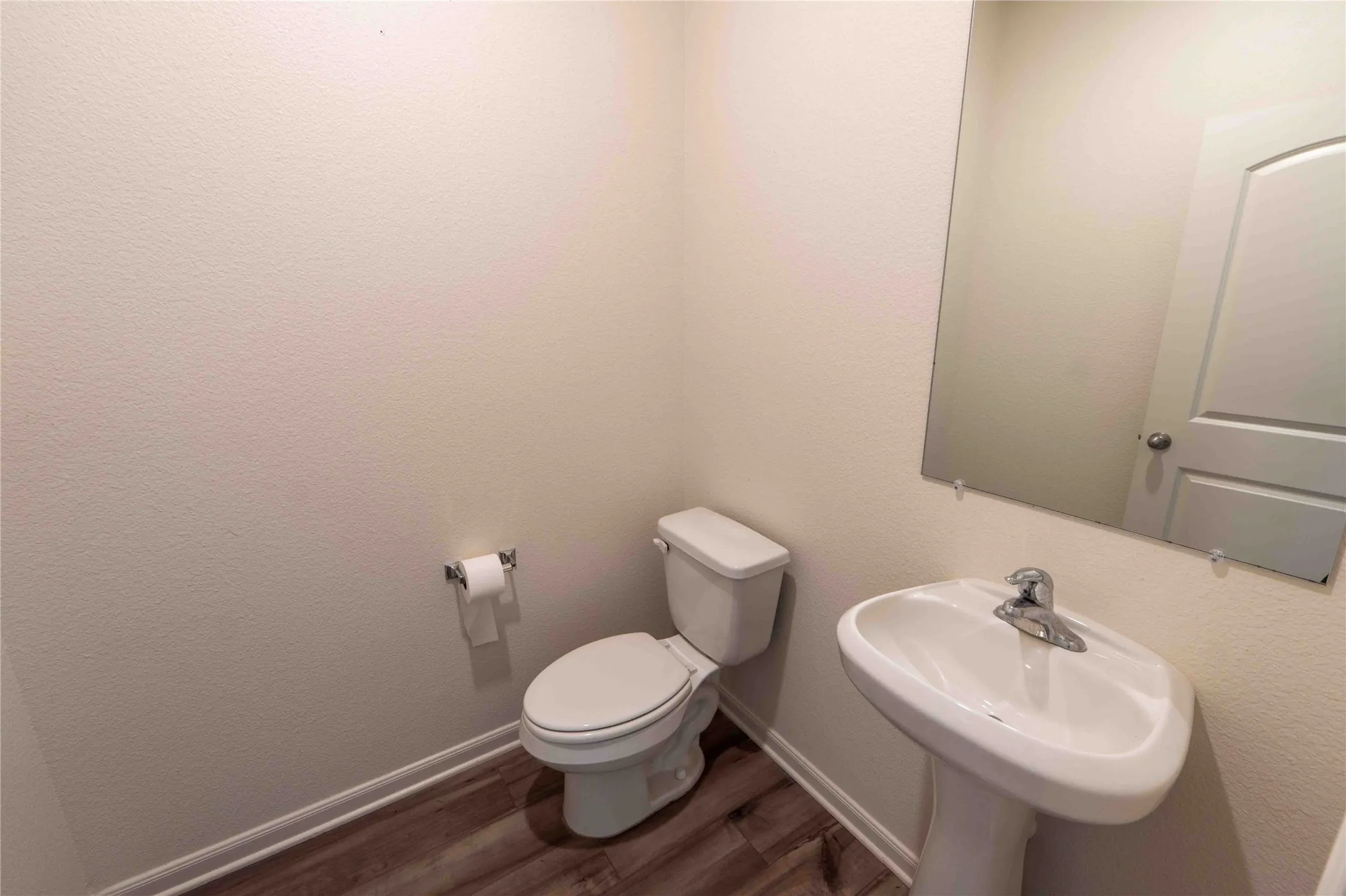 Single Family Residence For Sale in Denton County , 2014 Pondera Street, Ponder, Texas 76259, 4 Bedroom, 3 Bathroom, 2 Garage spaces, 2,054 Sqft, built in 2023, mls#21353082, Real Estate Agent in Ponder, Homes For Sale in Denton county, Homes For Sale in Ponder, Realtor in Ponder Texas, Real Estate Brokerage Independent Realty Texas, Luminita Cordes Realtor