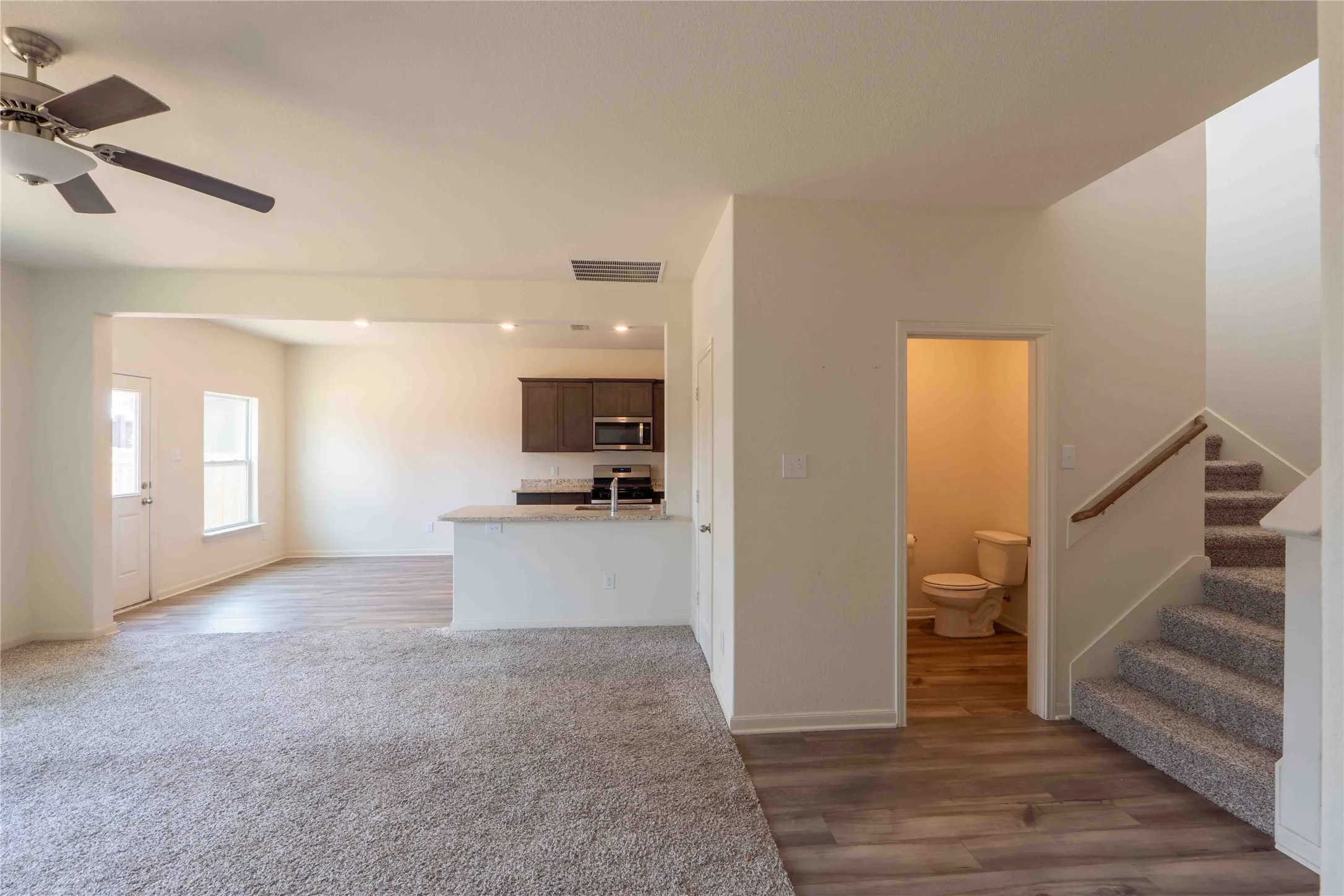 Single Family Residence For Sale in Denton County , 2014 Pondera Street, Ponder, Texas 76259, 4 Bedroom, 3 Bathroom, 2 Garage spaces, 2,054 Sqft, built in 2023, mls#21353082, Real Estate Agent in Ponder, Homes For Sale in Denton county, Homes For Sale in Ponder, Realtor in Ponder Texas, Real Estate Brokerage Independent Realty Texas, Luminita Cordes Realtor