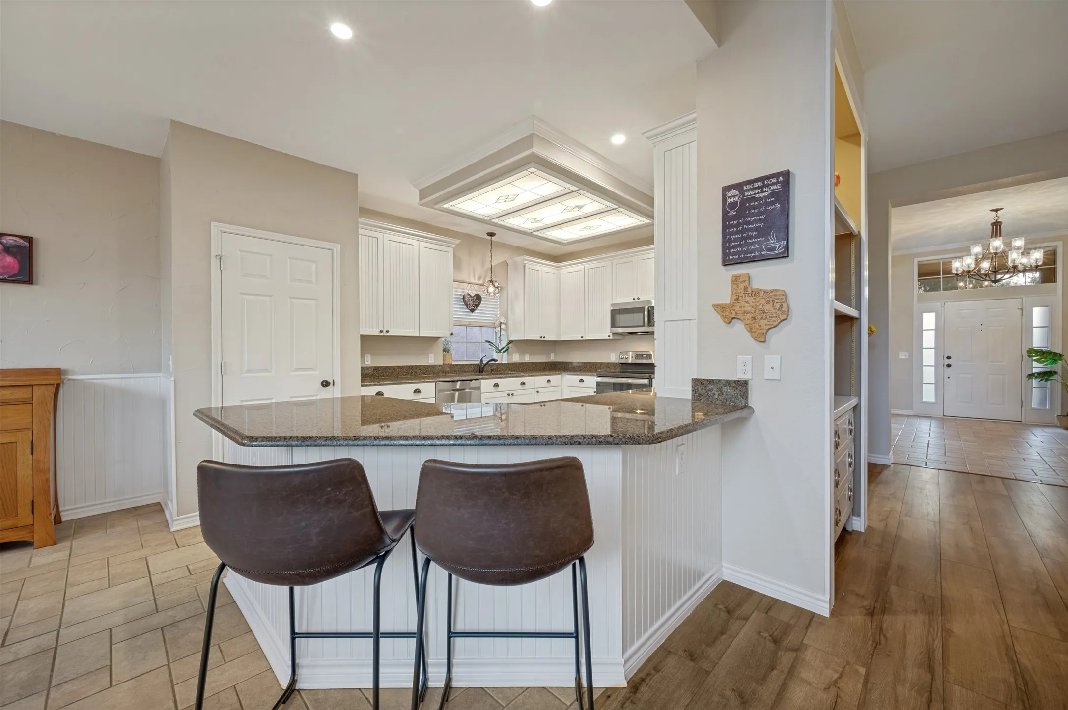 Single Family Residence For Sale in Collin County , 7208 Sonoma Valley Drive, Frisco, Texas 75035, 3 Bedroom, 2 Bathroom, 2 Garage spaces, 2,222 Sqft, built in 1992, mls#21346344, Real Estate Agent in Frisco, Homes For Sale in Collin county, Homes For Sale in Frisco, Realtor in Frisco Texas, Real Estate Brokerage Independent Realty Texas, Luminita Cordes Realtor