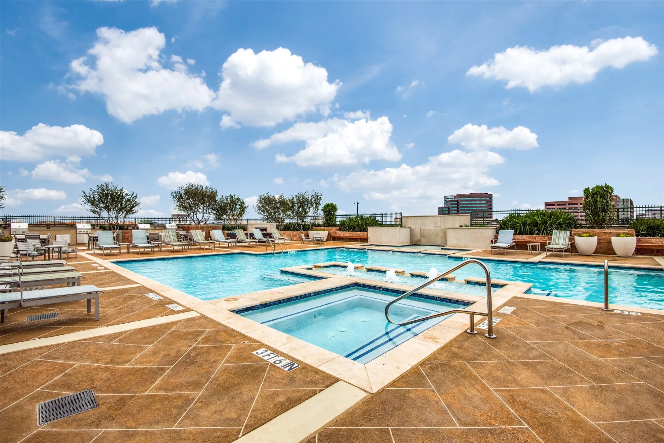Condominium For Sale in Dallas County , 330 Las Colinas Boulevard E 1420, Irving, Texas 75039, 3 Bedrooms, 3 Bathrooms, 3 Garage spaces, 2,020 Sqft, built in 2001, Price $750,000, mls#21350534, Real Estate Agent in Irving, Homes For Sale in Dallas county, Homes For Sale in Irving, Realtor in Irving Texas, Real Estate Brokerage Independent Realty Texas, Luminita Cordes Realtor