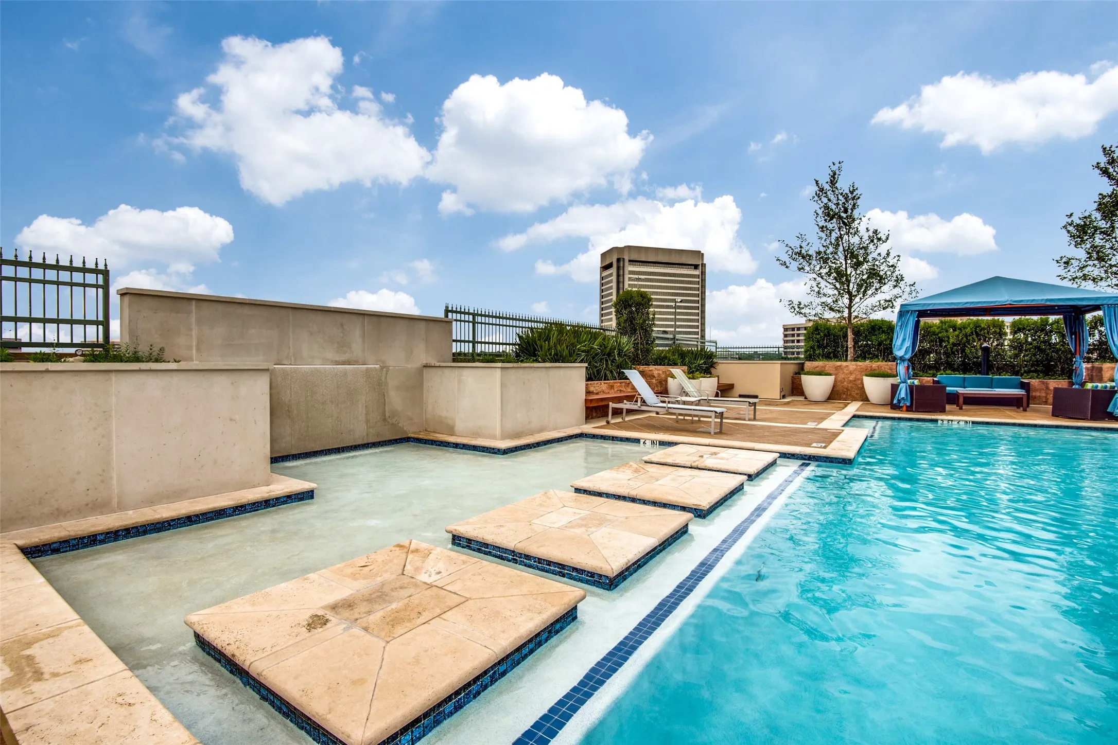 Condominium For Sale in Dallas County , 330 Las Colinas Boulevard E 1420, Irving, Texas 75039, 3 Bedrooms, 3 Bathrooms, 3 Garage spaces, 2,020 Sqft, built in 2001, Price $750,000, mls#21350534, Real Estate Agent in Irving, Homes For Sale in Dallas county, Homes For Sale in Irving, Realtor in Irving Texas, Real Estate Brokerage Independent Realty Texas, Luminita Cordes Realtor