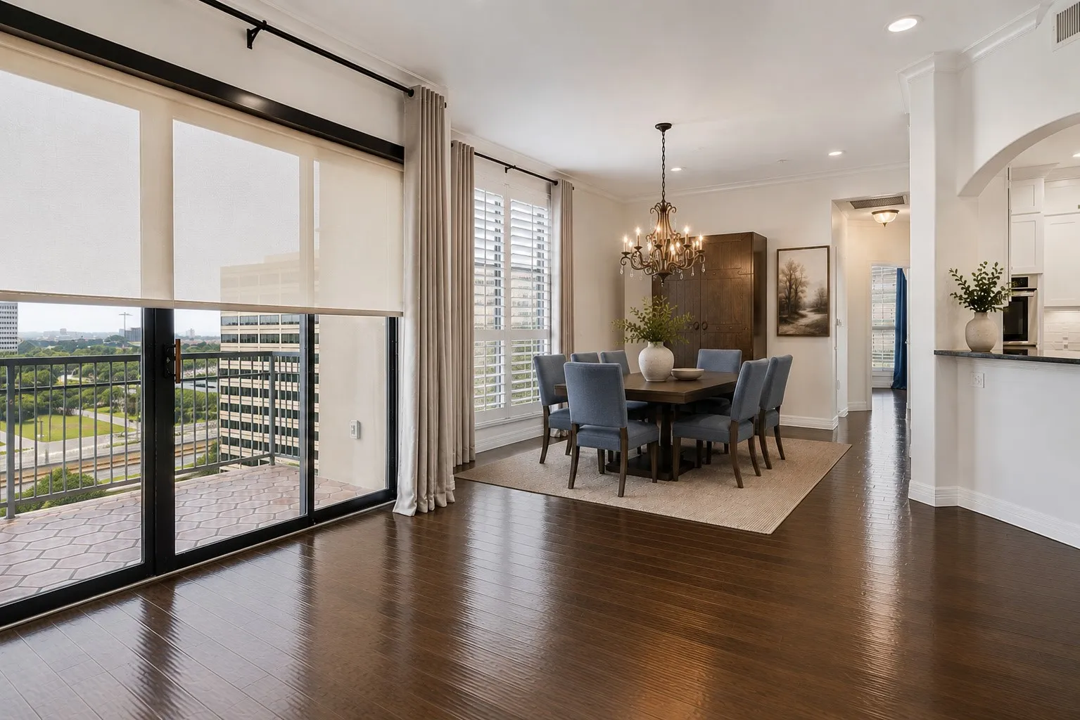 Condominium For Sale in Dallas County , 330 Las Colinas Boulevard E 1420, Irving, Texas 75039, 3 Bedrooms, 3 Bathrooms, 3 Garage spaces, 2,020 Sqft, built in 2001, Price $750,000, mls#21350534, Real Estate Agent in Irving, Homes For Sale in Dallas county, Homes For Sale in Irving, Realtor in Irving Texas, Real Estate Brokerage Independent Realty Texas, Luminita Cordes Realtor