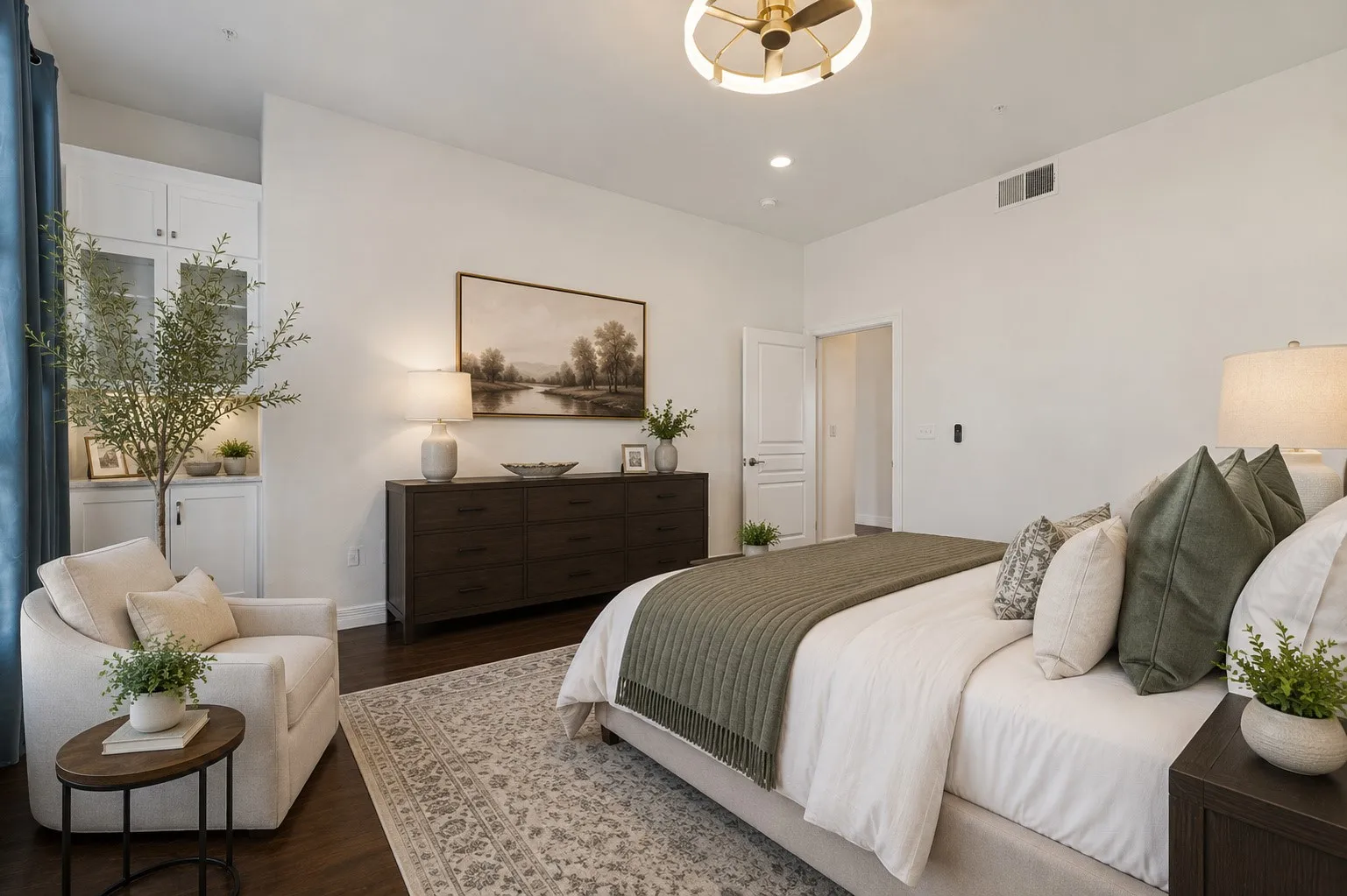 Condominium For Sale in Dallas County , 330 Las Colinas Boulevard E 1420, Irving, Texas 75039, 3 Bedrooms, 3 Bathrooms, 3 Garage spaces, 2,020 Sqft, built in 2001, Price $750,000, mls#21350534, Real Estate Agent in Irving, Homes For Sale in Dallas county, Homes For Sale in Irving, Realtor in Irving Texas, Real Estate Brokerage Independent Realty Texas, Luminita Cordes Realtor