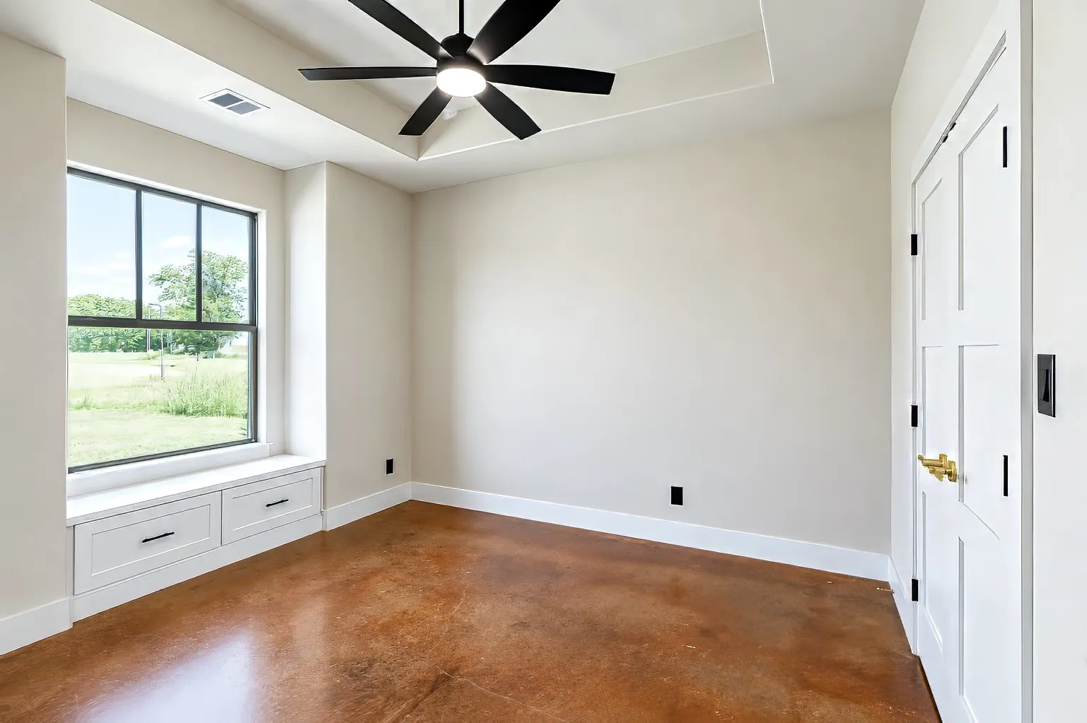 Single Family Residence For Sale in Smith County , 12265 Madison Crossing, Bullard, Texas 75757, 4 Bedrooms, 3 Bathrooms, 2 Garage spaces, 2,515 Sqft, built in 2025, Price $599,900, mls#21350169, Real Estate Agent in Bullard, Homes For Sale in Smith county, Homes For Sale in Bullard, Realtor in Bullard Texas, Real Estate Brokerage Independent Realty Texas, Luminita Cordes Realtor
