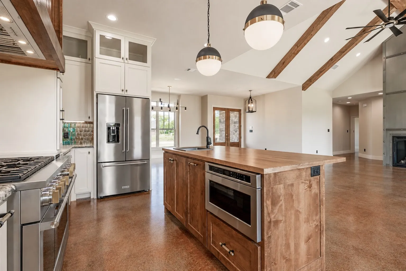 Single Family Residence For Sale in Smith County , 12265 Madison Crossing, Bullard, Texas 75757, 4 Bedrooms, 3 Bathrooms, 2 Garage spaces, 2,515 Sqft, built in 2025, Price $599,900, mls#21350169, Real Estate Agent in Bullard, Homes For Sale in Smith county, Homes For Sale in Bullard, Realtor in Bullard Texas, Real Estate Brokerage Independent Realty Texas, Luminita Cordes Realtor