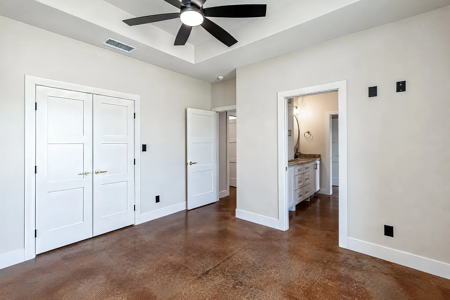Single Family Residence For Sale in Smith County , 12265 Madison Crossing, Bullard, Texas 75757, 4 Bedrooms, 3 Bathrooms, 2 Garage spaces, 2,515 Sqft, built in 2025, Price $599,900, mls#21350169, Real Estate Agent in Bullard, Homes For Sale in Smith county, Homes For Sale in Bullard, Realtor in Bullard Texas, Real Estate Brokerage Independent Realty Texas, Luminita Cordes Realtor