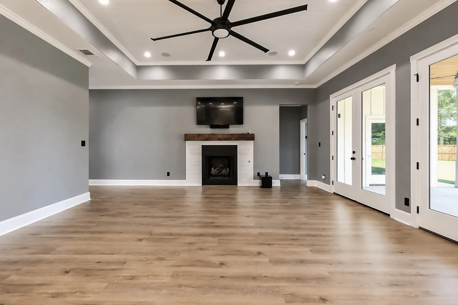 Single Family Residence For Sale in Smith County , 12241 Madison Crossing, Bullard, Texas 75757, 4 Bedrooms, 4 Bathrooms, 2 Garage spaces, 2,622 Sqft, built in 2025, Price $626,000, mls#21345600, Real Estate Agent in Bullard, Homes For Sale in Smith county, Homes For Sale in Bullard, Realtor in Bullard Texas, Real Estate Brokerage Independent Realty Texas, Luminita Cordes Realtor