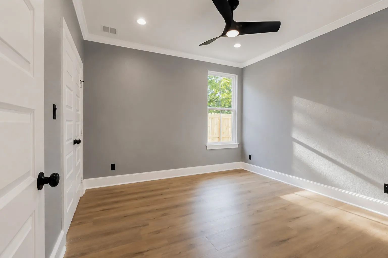 Single Family Residence For Sale in Smith County , 12241 Madison Crossing, Bullard, Texas 75757, 4 Bedrooms, 4 Bathrooms, 2 Garage spaces, 2,622 Sqft, built in 2025, Price $626,000, mls#21345600, Real Estate Agent in Bullard, Homes For Sale in Smith county, Homes For Sale in Bullard, Realtor in Bullard Texas, Real Estate Brokerage Independent Realty Texas, Luminita Cordes Realtor
