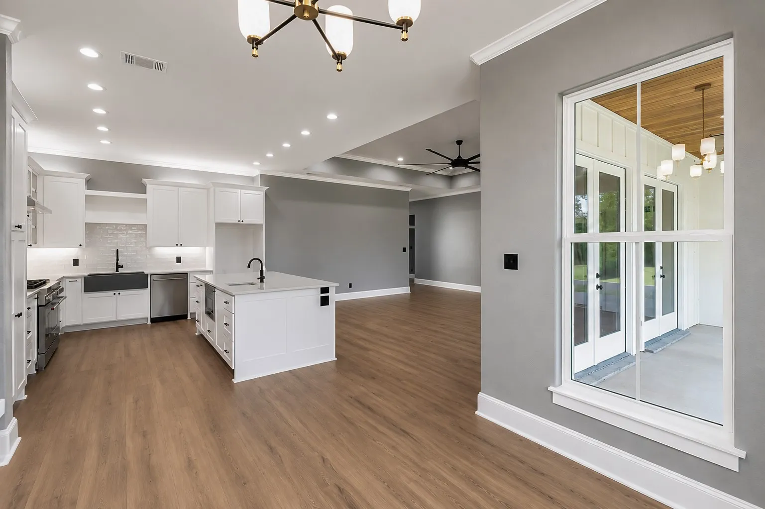 Single Family Residence For Sale in Smith County , 12241 Madison Crossing, Bullard, Texas 75757, 4 Bedrooms, 4 Bathrooms, 2 Garage spaces, 2,622 Sqft, built in 2025, Price $626,000, mls#21345600, Real Estate Agent in Bullard, Homes For Sale in Smith county, Homes For Sale in Bullard, Realtor in Bullard Texas, Real Estate Brokerage Independent Realty Texas, Luminita Cordes Realtor
