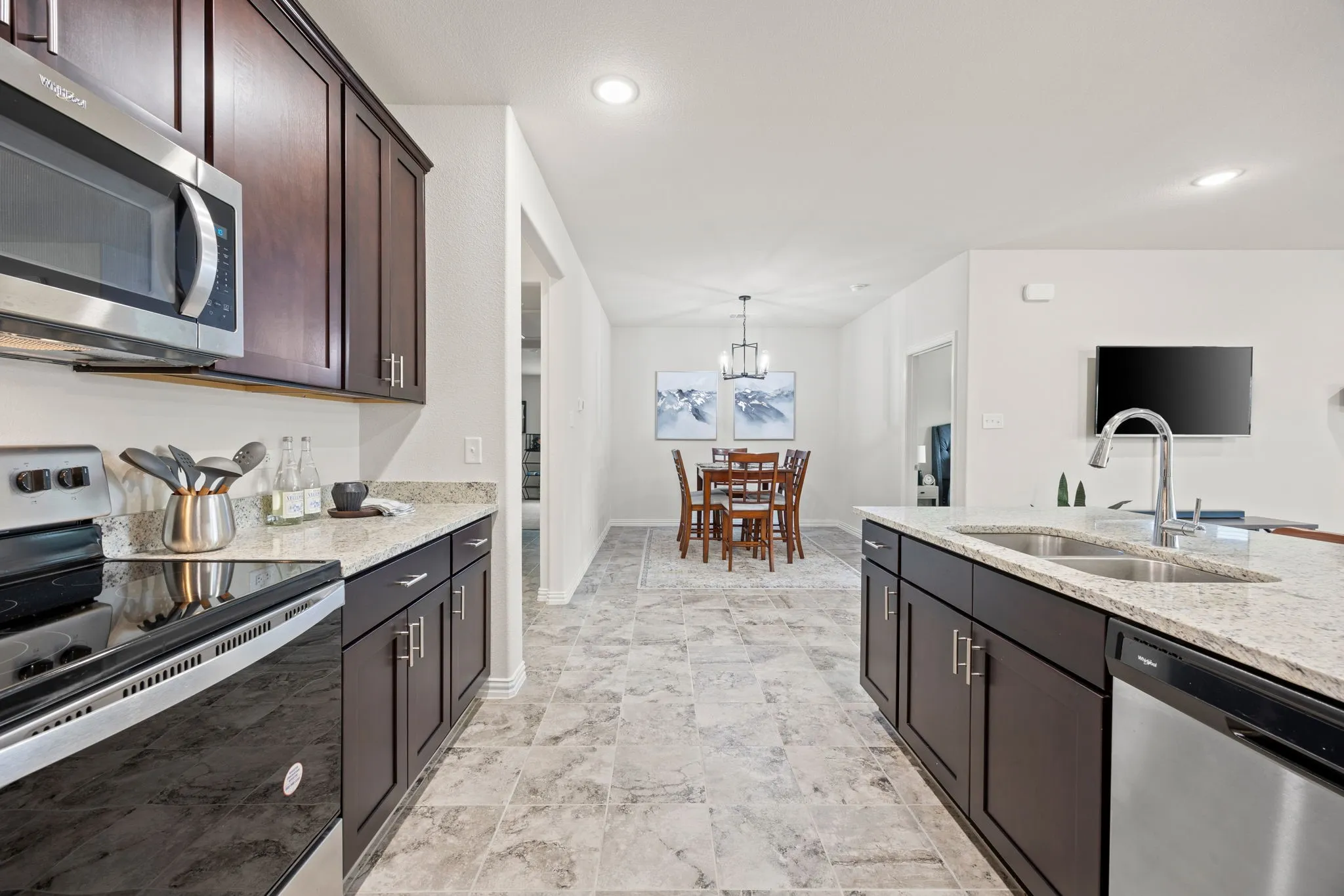 Single Family Residence For Sale in Hunt County , 3249 Glorioso Drive, Royse City, Texas 75189, 4 Bedroom, 3 Bathroom, 2 Garage spaces, 2,036 Sqft, built in 2023, mls#21353124, Real Estate Agent in Royse City, Homes For Sale in Hunt county, Homes For Sale in Royse City, Realtor in Royse City Texas, Real Estate Brokerage Independent Realty Texas, Luminita Cordes Realtor