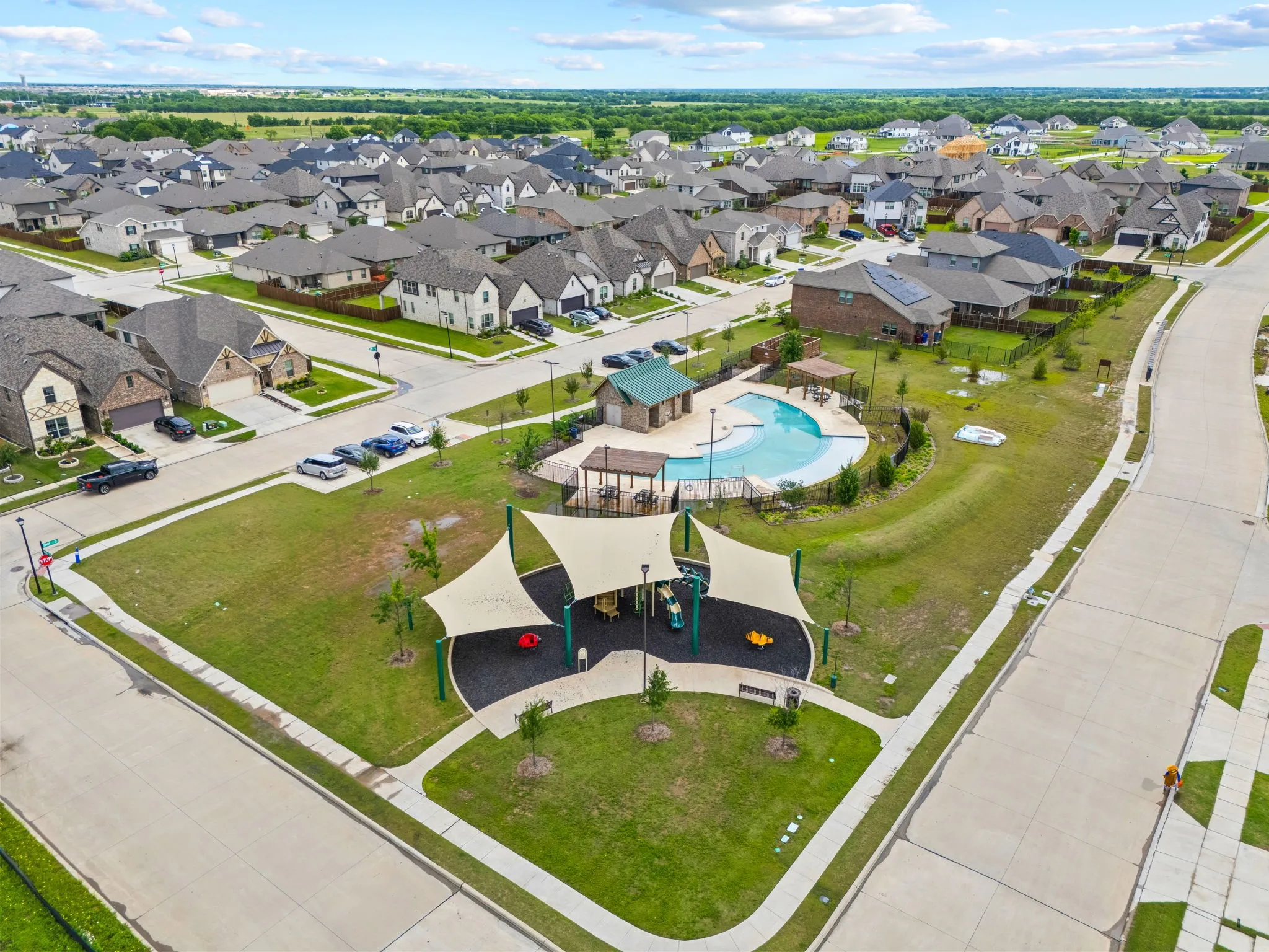 Single Family Residence For Sale in Hunt County , 3249 Glorioso Drive, Royse City, Texas 75189, 4 Bedroom, 3 Bathroom, 2 Garage spaces, 2,036 Sqft, built in 2023, mls#21353124, Real Estate Agent in Royse City, Homes For Sale in Hunt county, Homes For Sale in Royse City, Realtor in Royse City Texas, Real Estate Brokerage Independent Realty Texas, Luminita Cordes Realtor