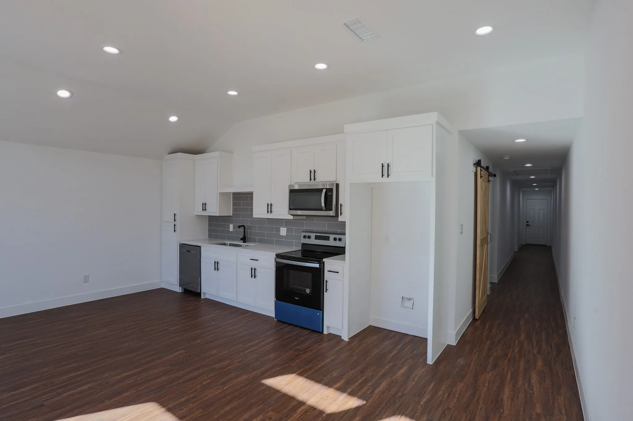 Duplex For Sale in Hunt County , 1918 Church Street, Greenville, Texas 75401, 6 Bedroom, 4 Bathroom, Garage spaces, 0 Sqft, built in 2023, mls#21353093, Real Estate Agent in Greenville, Homes For Sale in Hunt county, Homes For Sale in Greenville, Realtor in Greenville Texas, Real Estate Brokerage Independent Realty Texas, Luminita Cordes Realtor