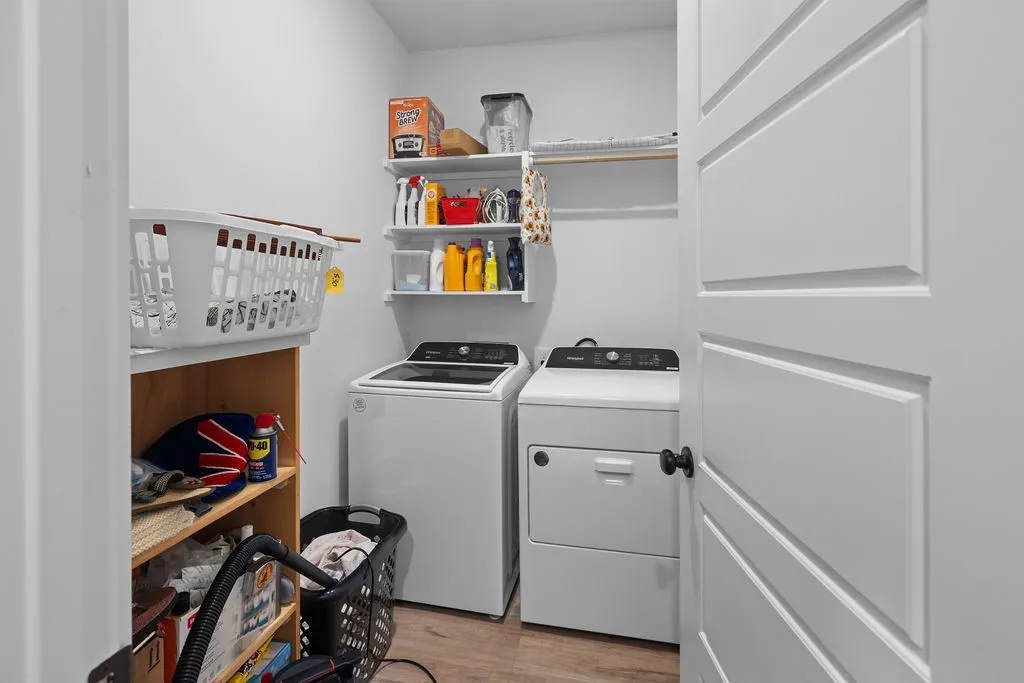 Single Family Residence For Sale in Grayson County , 201 W South Street, Whitesboro, Texas 76273, 3 Bedroom, 2 Bathroom, 2 Garage spaces, 1,618 Sqft, built in 2023, mls#21353108, Real Estate Agent in Whitesboro, Homes For Sale in Grayson county, Homes For Sale in Whitesboro, Realtor in Whitesboro Texas, Real Estate Brokerage Independent Realty Texas, Luminita Cordes Realtor