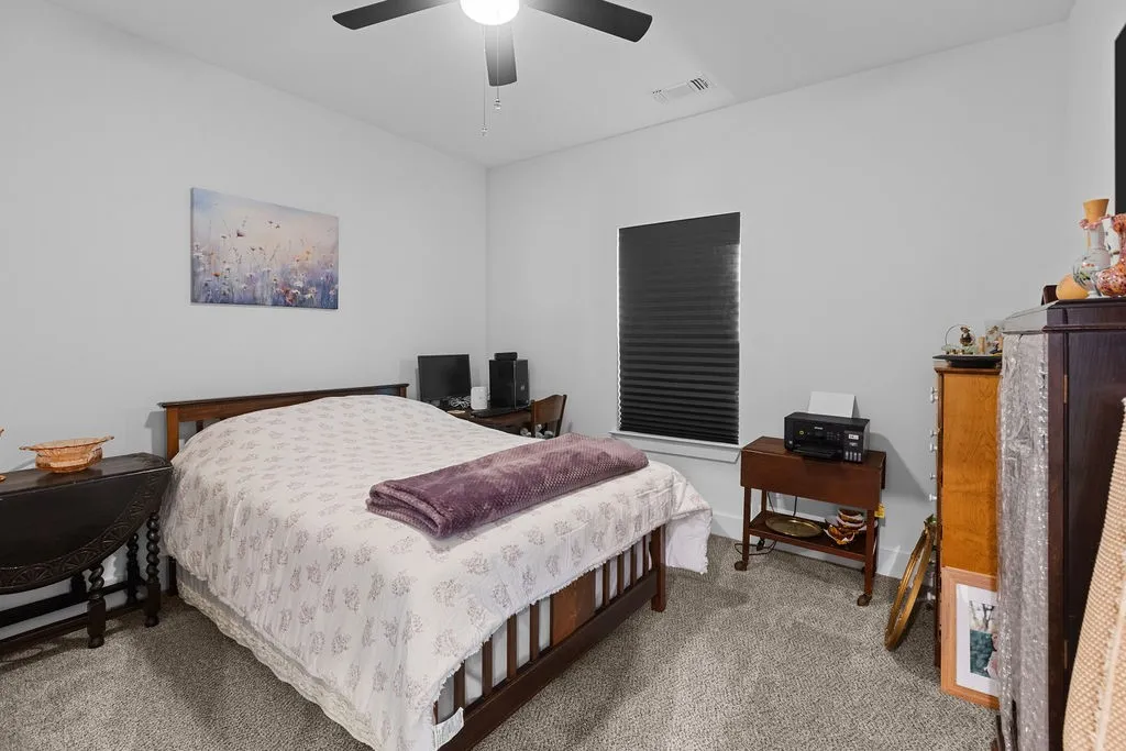 Single Family Residence For Sale in Grayson County , 201 W South Street, Whitesboro, Texas 76273, 3 Bedroom, 2 Bathroom, 2 Garage spaces, 1,618 Sqft, built in 2023, mls#21353108, Real Estate Agent in Whitesboro, Homes For Sale in Grayson county, Homes For Sale in Whitesboro, Realtor in Whitesboro Texas, Real Estate Brokerage Independent Realty Texas, Luminita Cordes Realtor