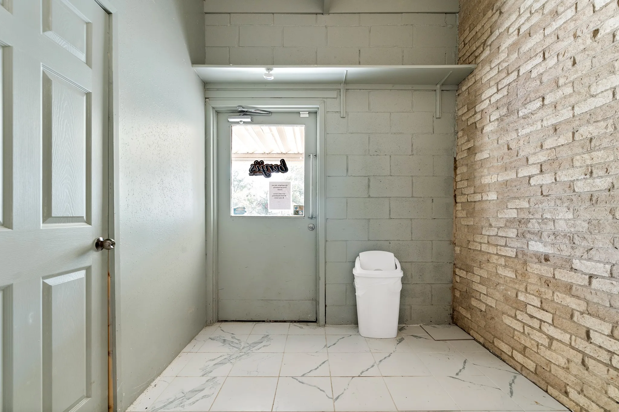 Business For Rent in Hill County , 200 N San Jacinto Street B, Whitney, Texas 76692, 0, 0, Garage spaces, 0 Sqft, built in 0, Price $1,500, mls#21351943, Real Estate Agent in Whitney, Homes For Rent in Hill county, Homes For Rent in Whitney, Realtor in Whitney Texas, Real Estate Brokerage Independent Realty Texas, Luminita Cordes Realtor