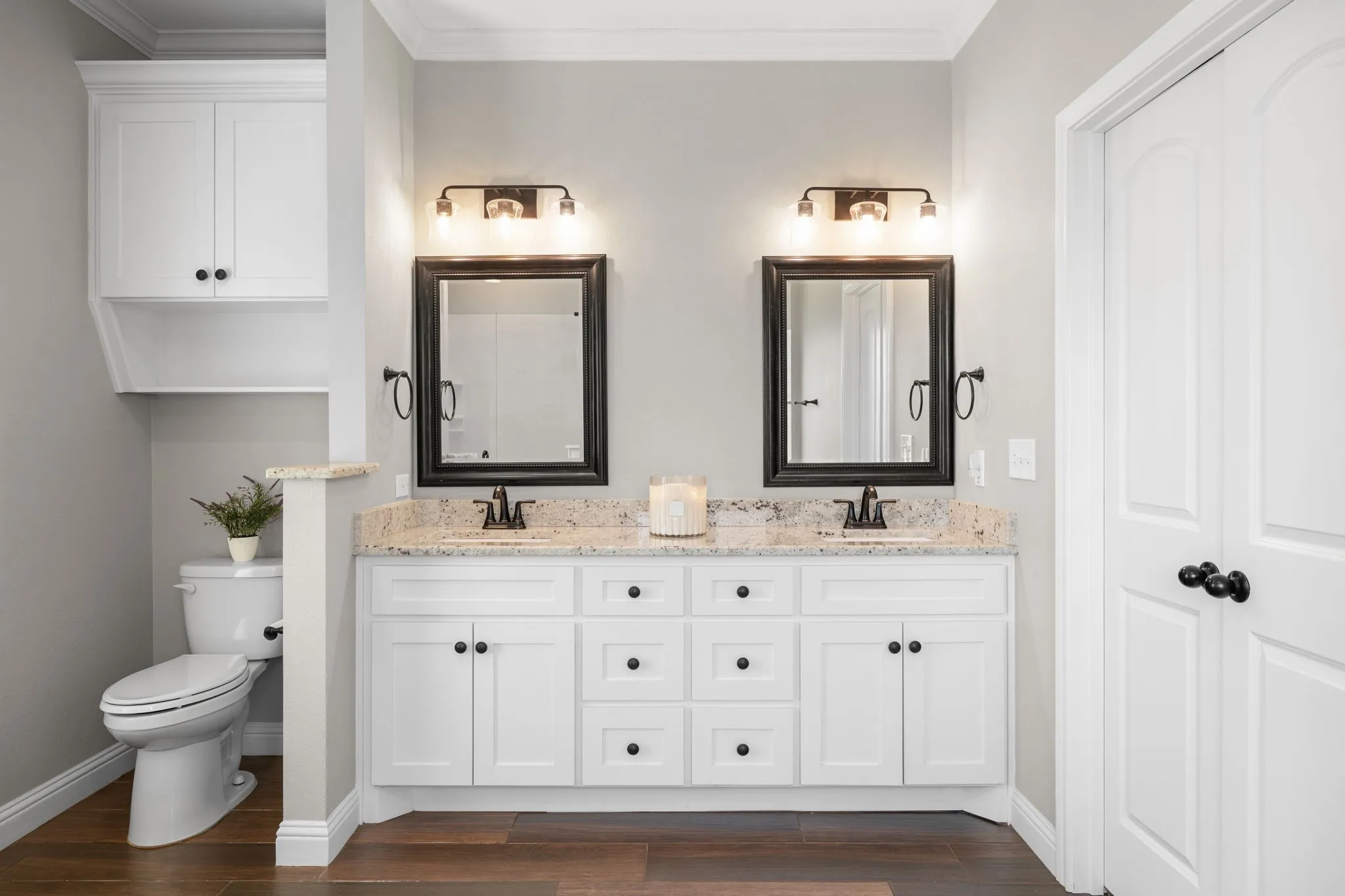 Single Family Residence For Sale in Mc Lennan County , 717 Wintergreen Drive, Hewitt, Texas 76643, 4 Bedroom, 2 Bathroom, 2 Garage spaces, 2,325 Sqft, built in 2020, mls#21352846, Real Estate Agent in Hewitt, Homes For Sale in Mc Lennan county, Homes For Sale in Hewitt, Realtor in Hewitt Texas, Real Estate Brokerage Independent Realty Texas, Luminita Cordes Realtor