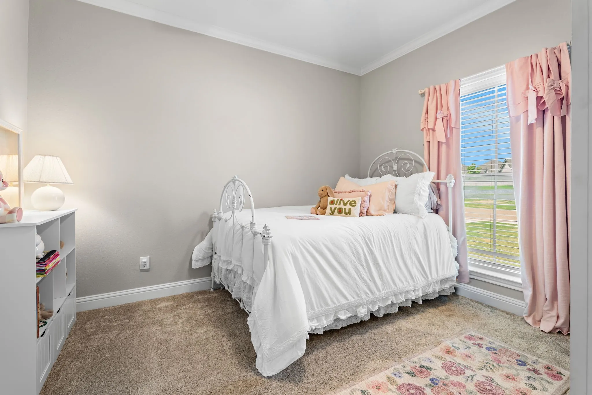 Single Family Residence For Sale in Mc Lennan County , 717 Wintergreen Drive, Hewitt, Texas 76643, 4 Bedroom, 2 Bathroom, 2 Garage spaces, 2,325 Sqft, built in 2020, mls#21352846, Real Estate Agent in Hewitt, Homes For Sale in Mc Lennan county, Homes For Sale in Hewitt, Realtor in Hewitt Texas, Real Estate Brokerage Independent Realty Texas, Luminita Cordes Realtor