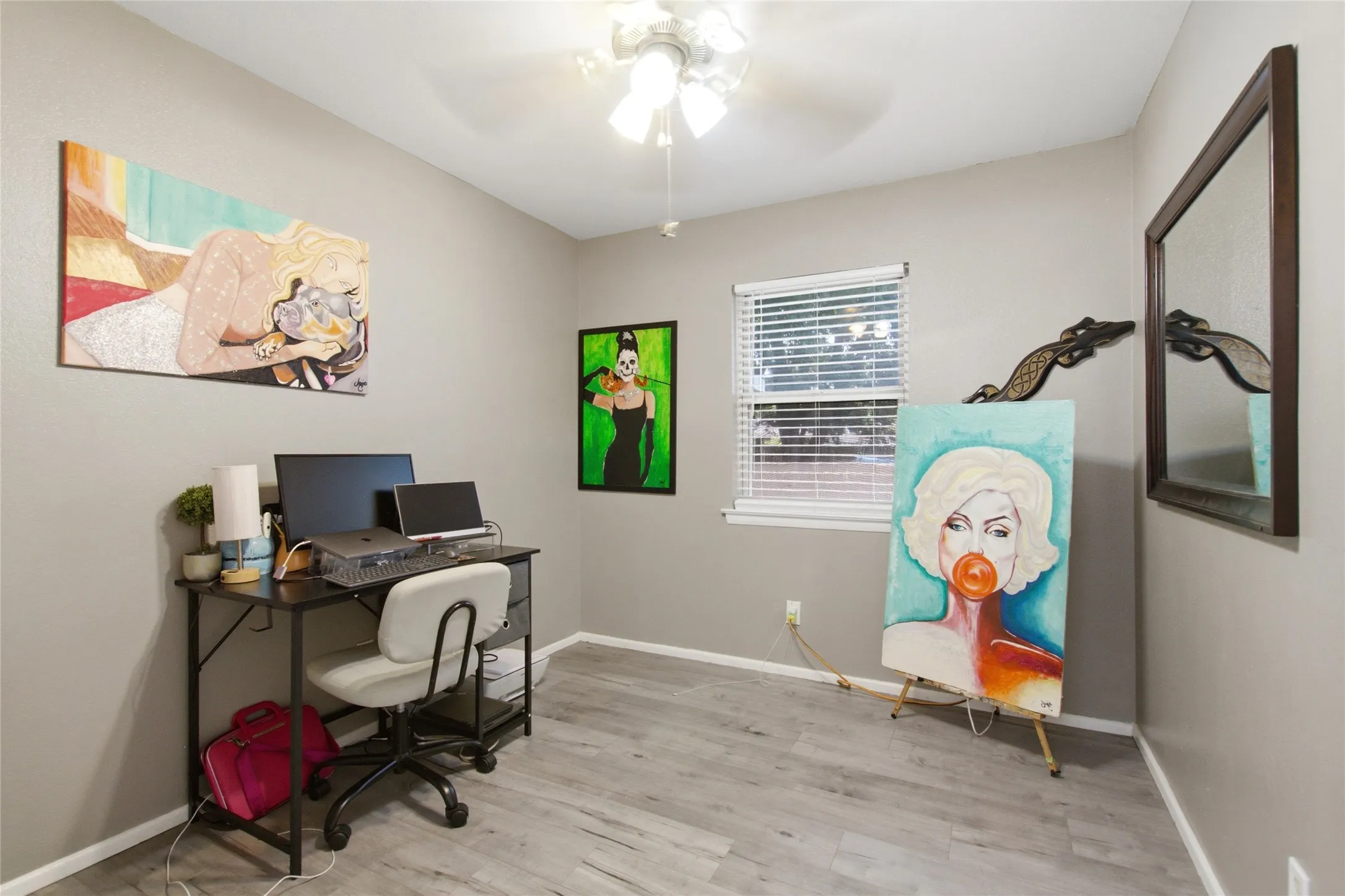Single Family Residence For Sale in Tarrant County , 1010 Denton Drive, Euless, Texas 76039, 3 Bedroom, 1 Bathroom, Garage spaces, 950 Sqft, built in 1958, mls#21352912, Real Estate Agent in Euless, Homes For Sale in Tarrant county, Homes For Sale in Euless, Realtor in Euless Texas, Real Estate Brokerage Independent Realty Texas, Luminita Cordes Realtor