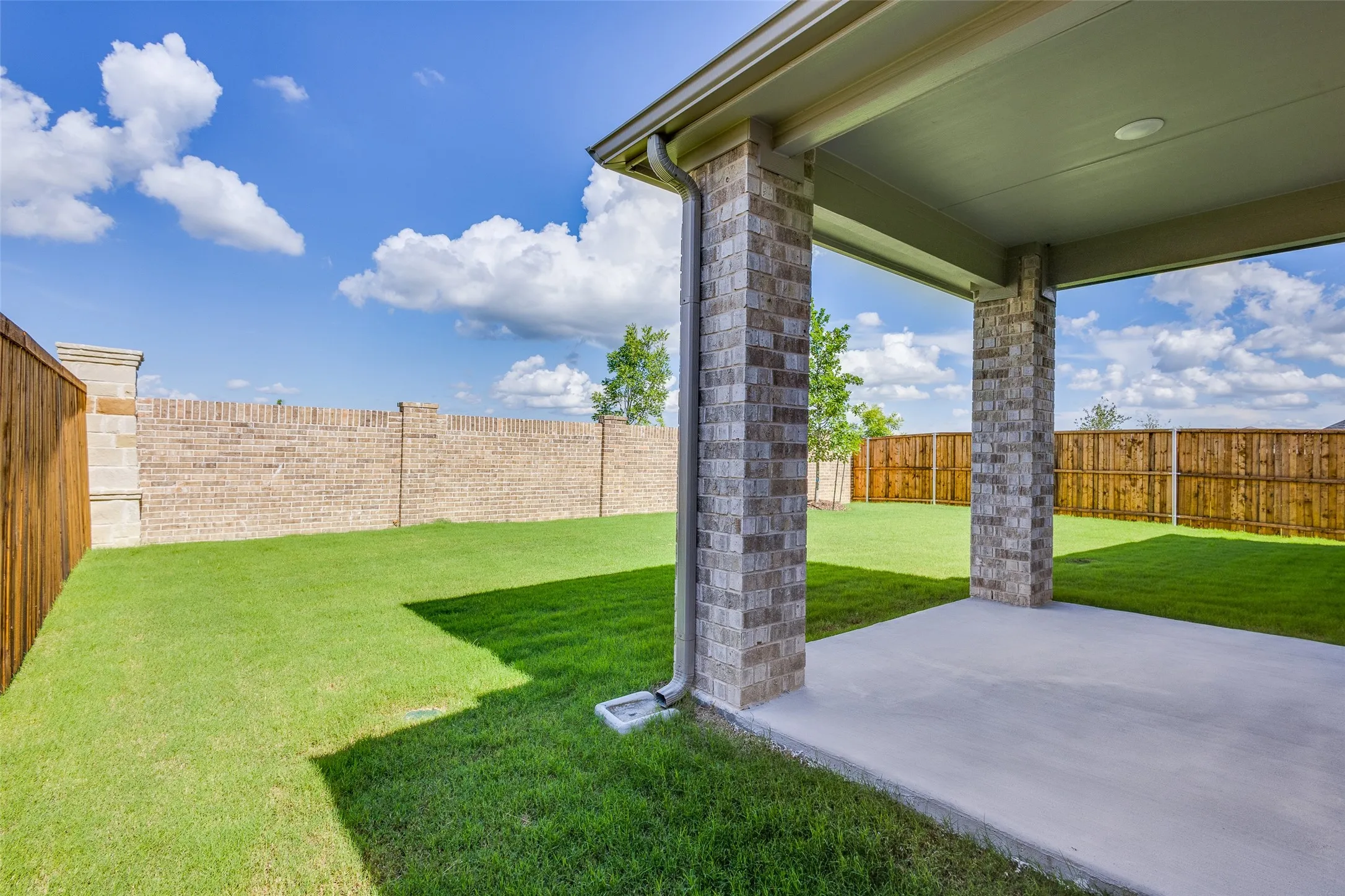 Single Family Residence For Rent in Collin County , 5107 Meditation Drive, Princeton, Texas 75071, 4 Bedroom, 2 Bathroom, 2 Garage spaces, 2,184 Sqft, built in 2024, mls#21353092, Real Estate Agent in Princeton, Homes For Rent in Collin county, Homes For Rent in Princeton, Realtor in Princeton Texas, Real Estate Brokerage Independent Realty Texas, Luminita Cordes Realtor