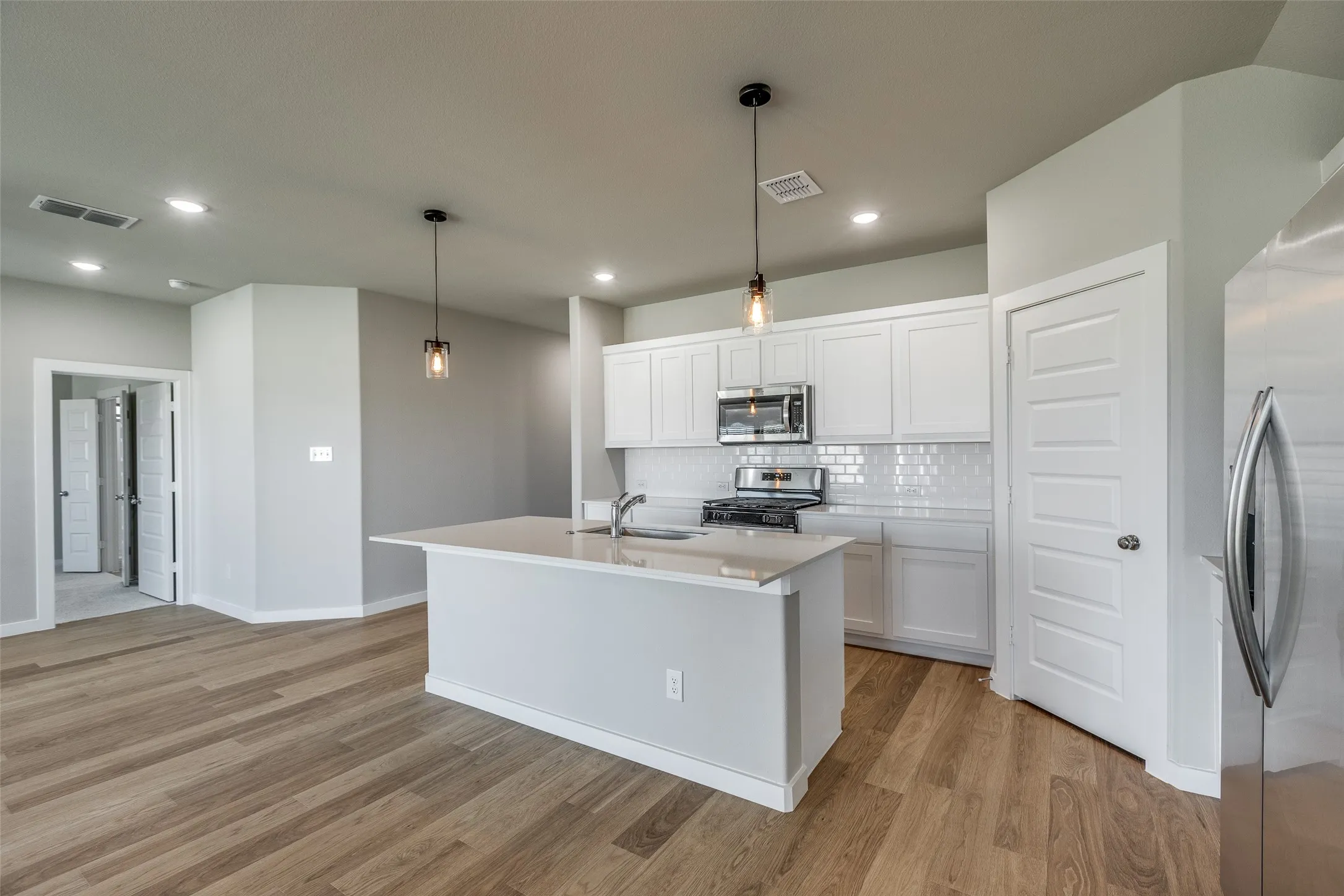 Single Family Residence For Rent in Collin County , 5107 Meditation Drive, Princeton, Texas 75071, 4 Bedroom, 2 Bathroom, 2 Garage spaces, 2,184 Sqft, built in 2024, mls#21353092, Real Estate Agent in Princeton, Homes For Rent in Collin county, Homes For Rent in Princeton, Realtor in Princeton Texas, Real Estate Brokerage Independent Realty Texas, Luminita Cordes Realtor